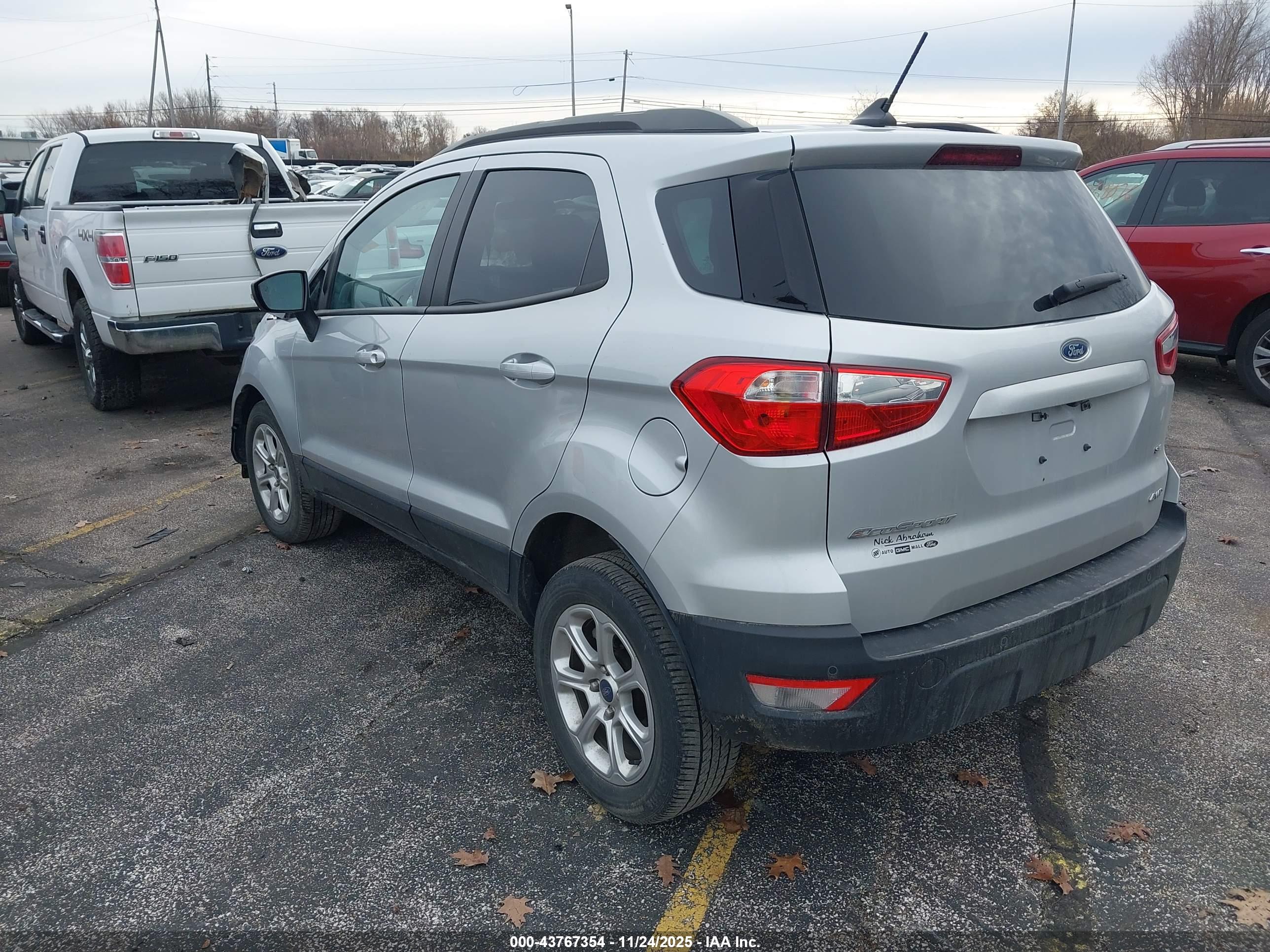 FORD ECOSPORT image 3
