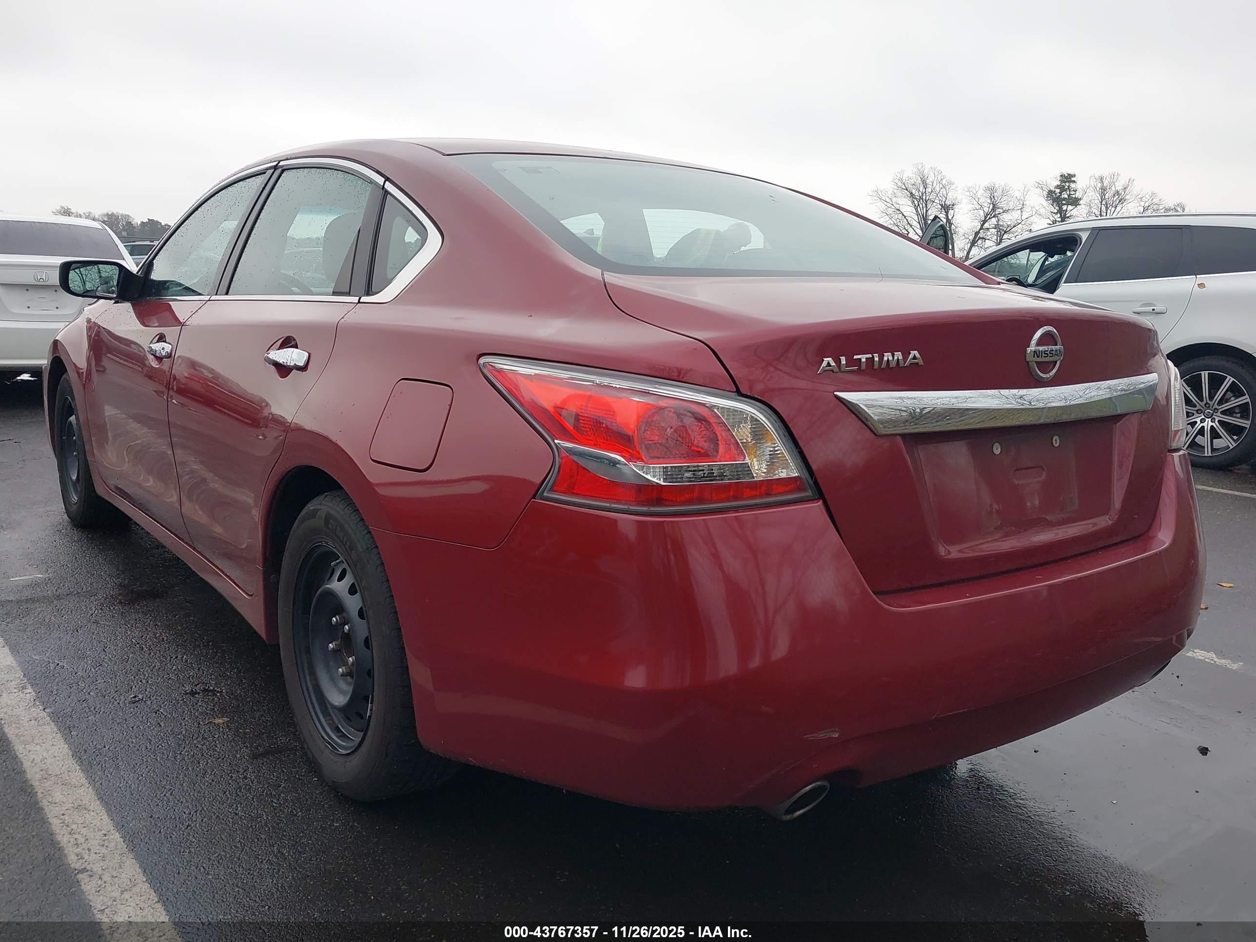 NISSAN ALTIMA image 3