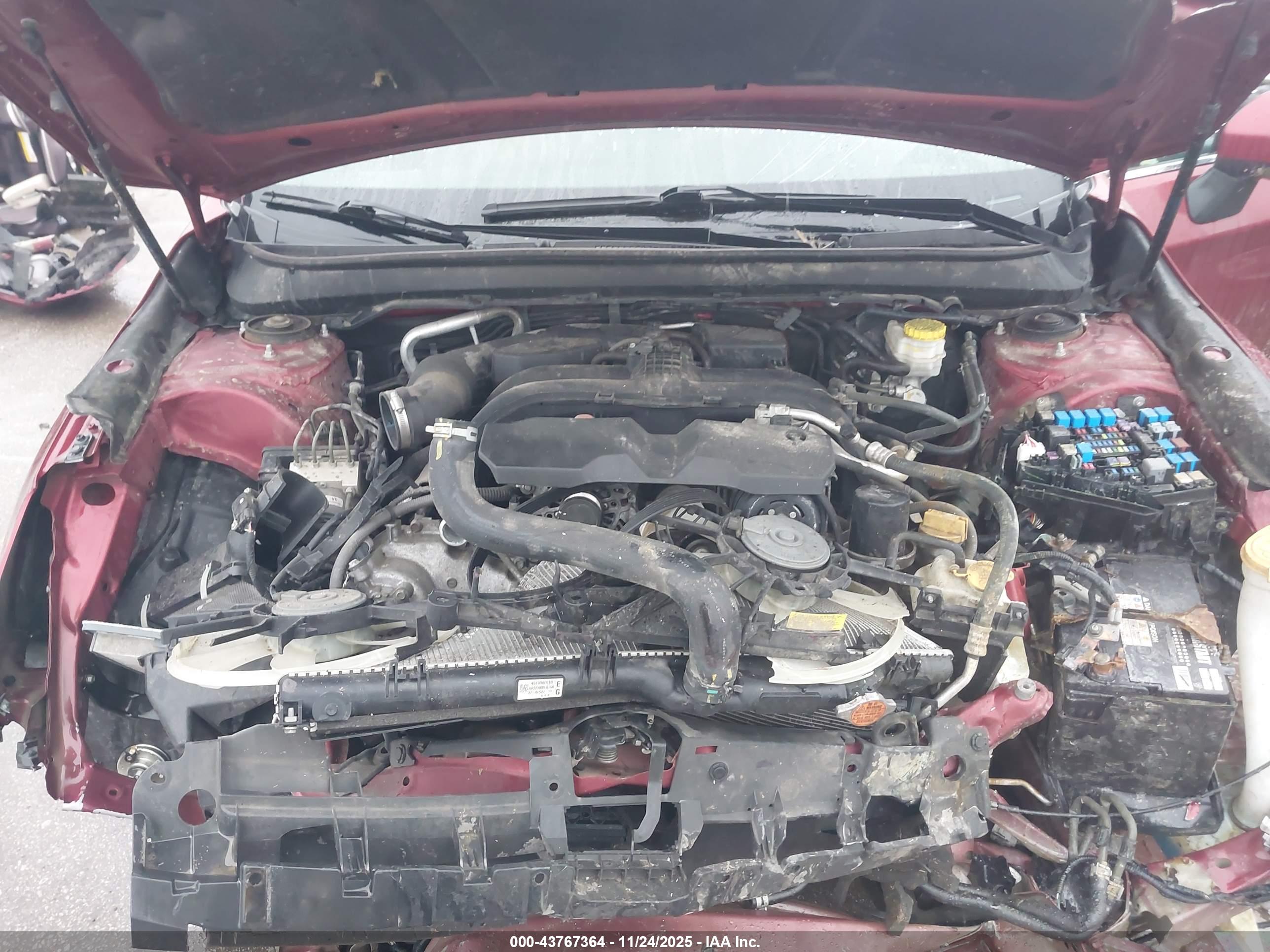 SUBARU OUTBACK image 10
