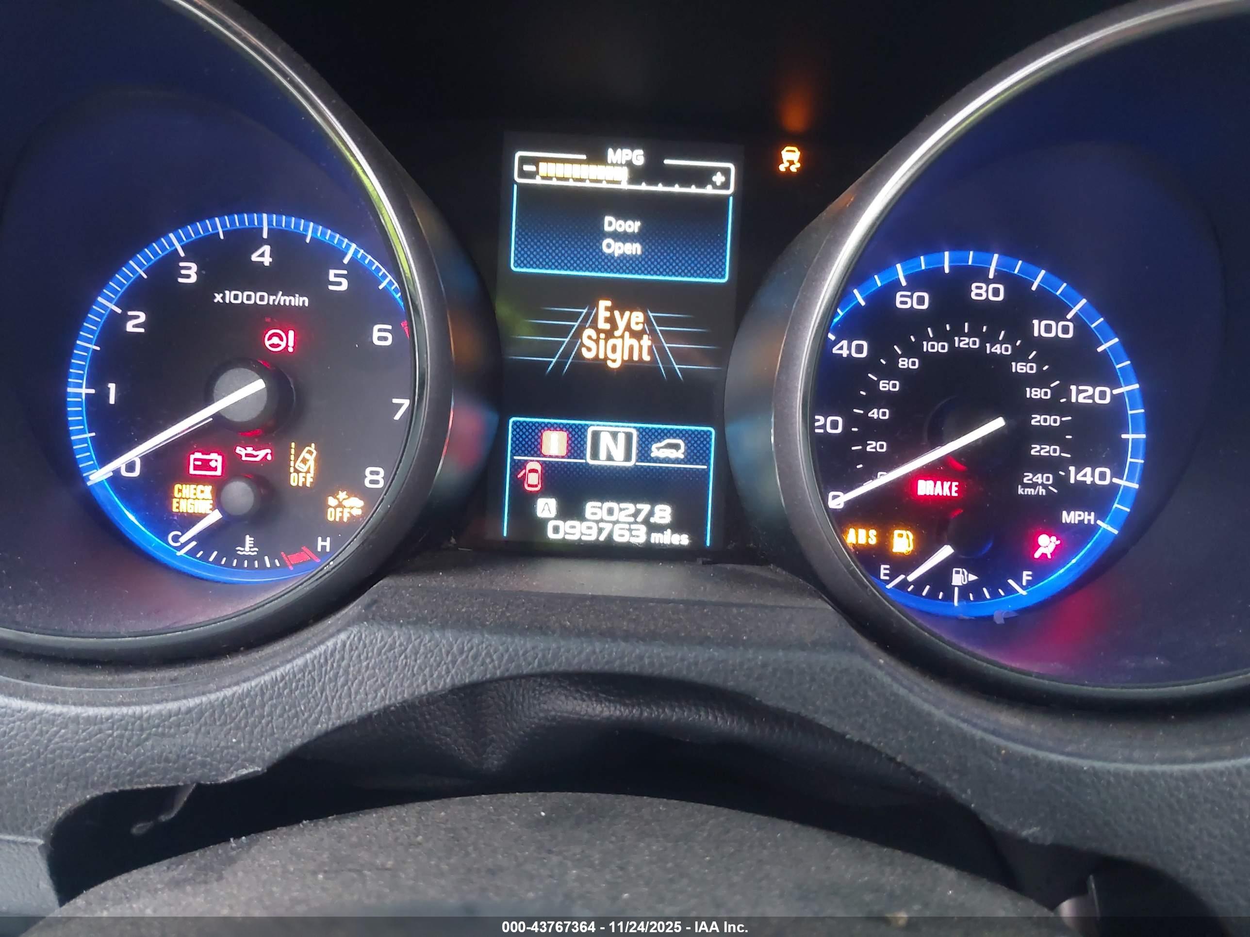 SUBARU OUTBACK image 7