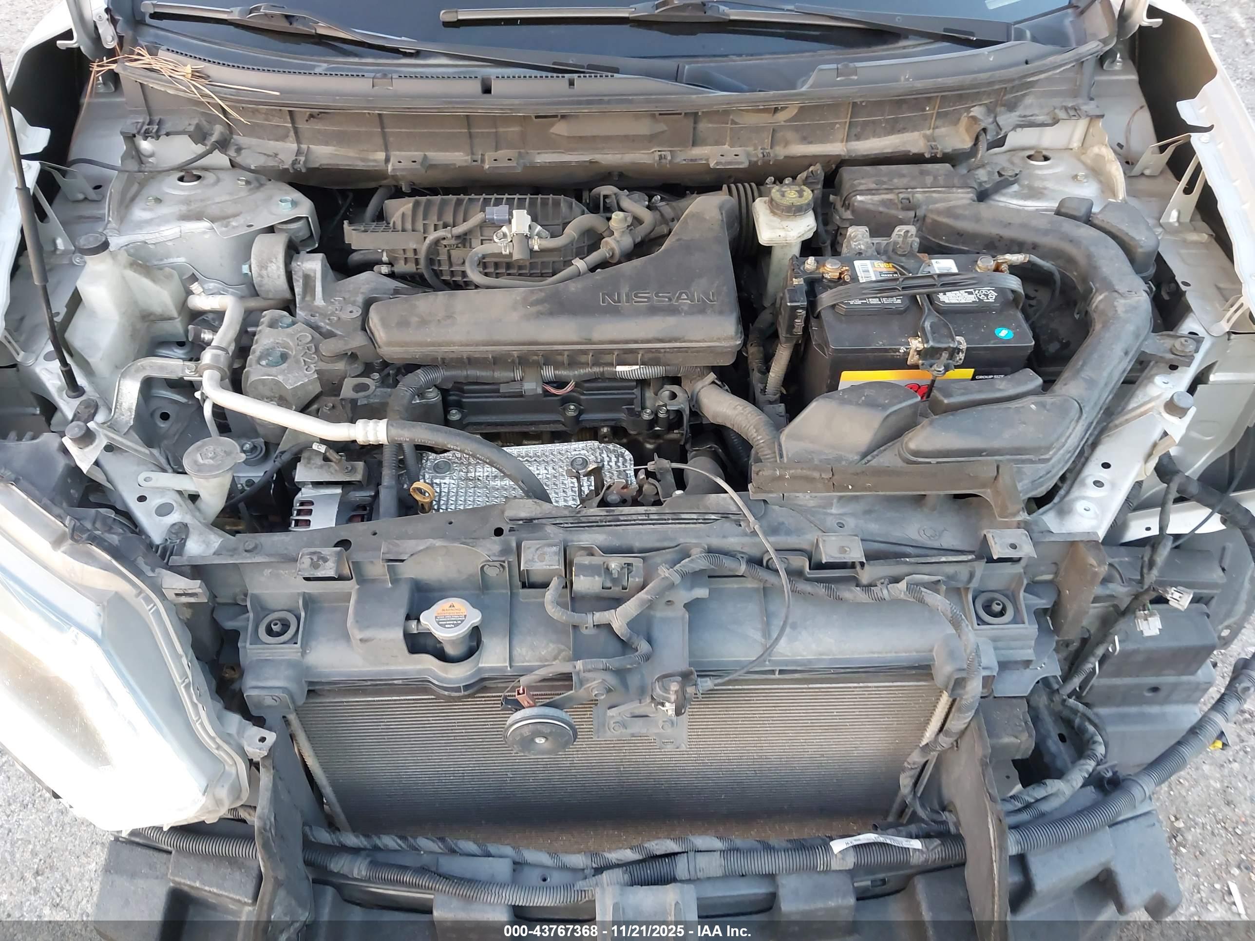 NISSAN ROGUE image 10