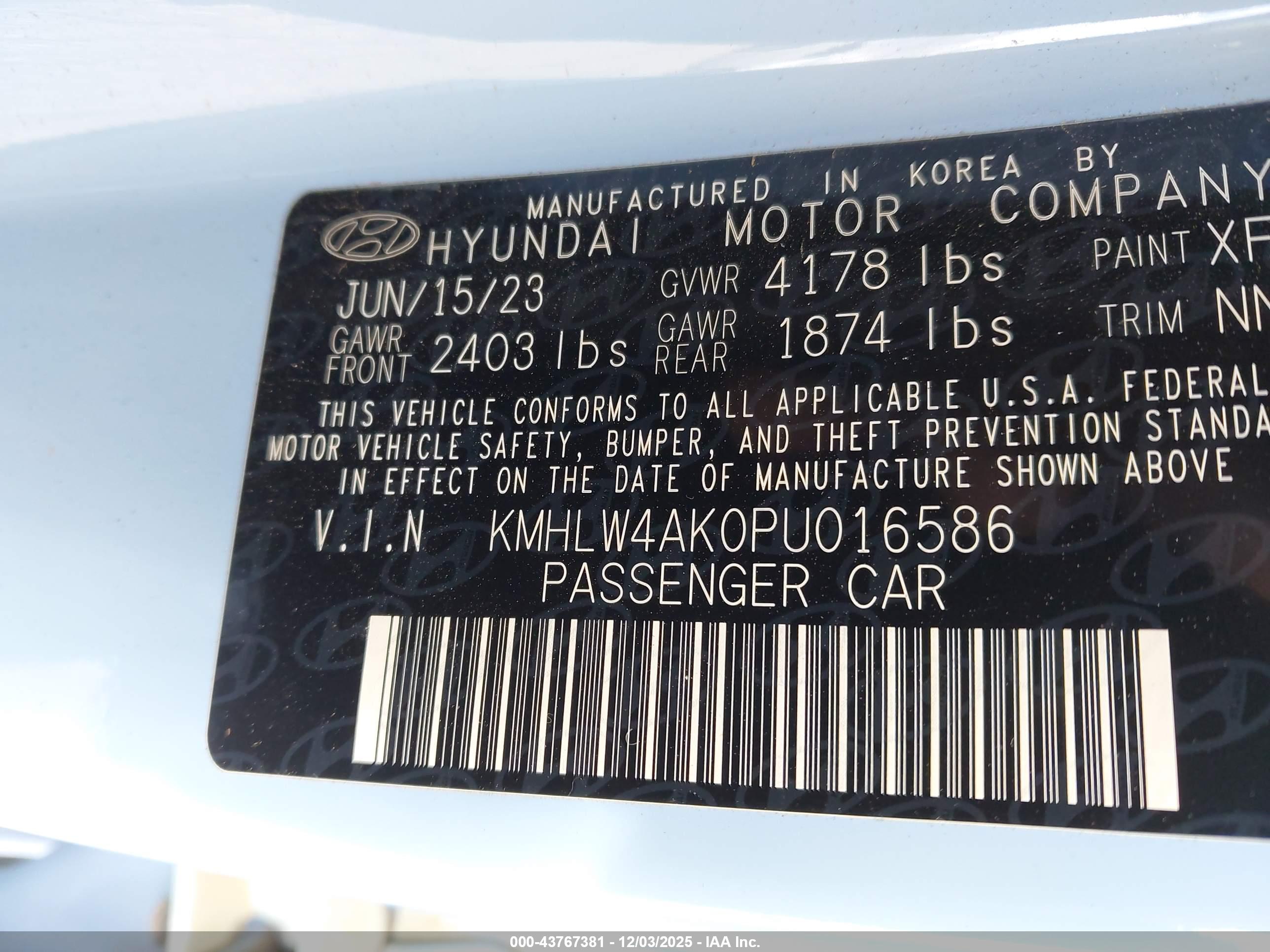 HYUNDAI ELANTRA image 9