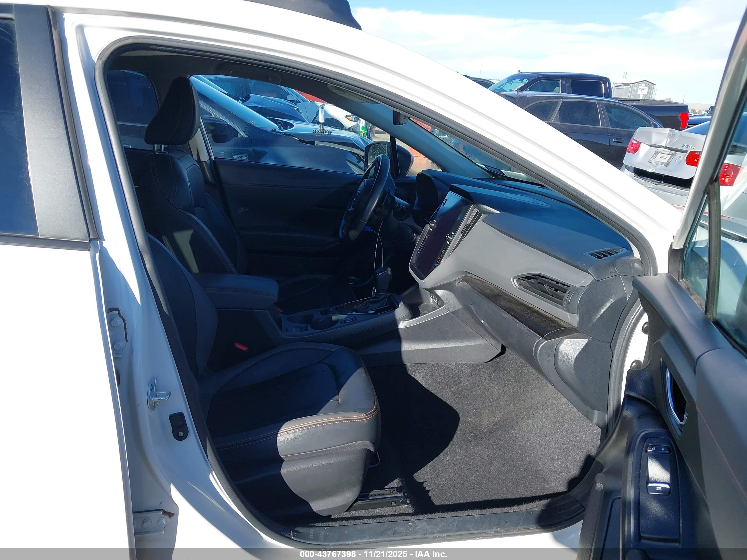 SUBARU CROSSTREK image 5