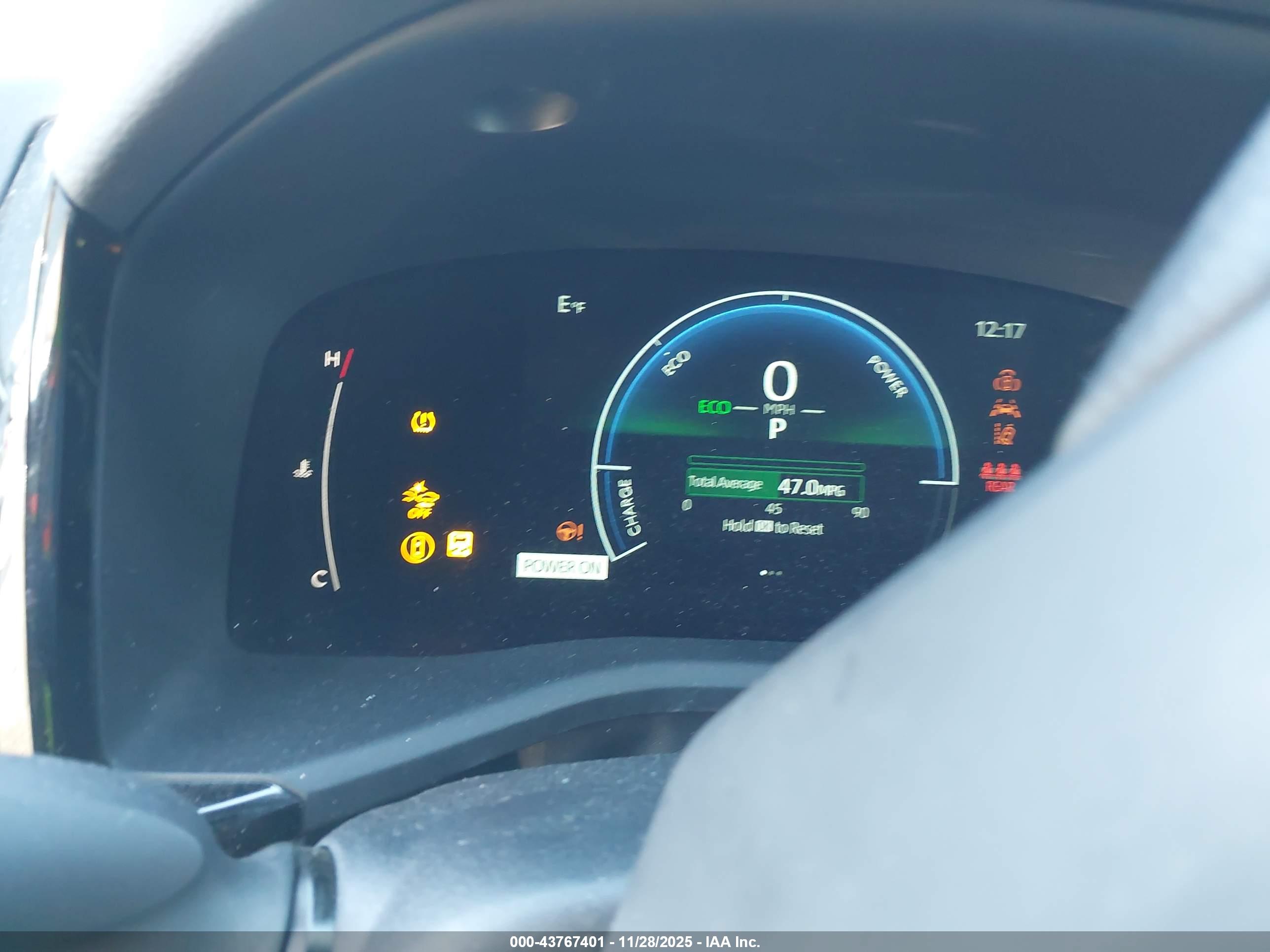 TOYOTA CAMRY image 7