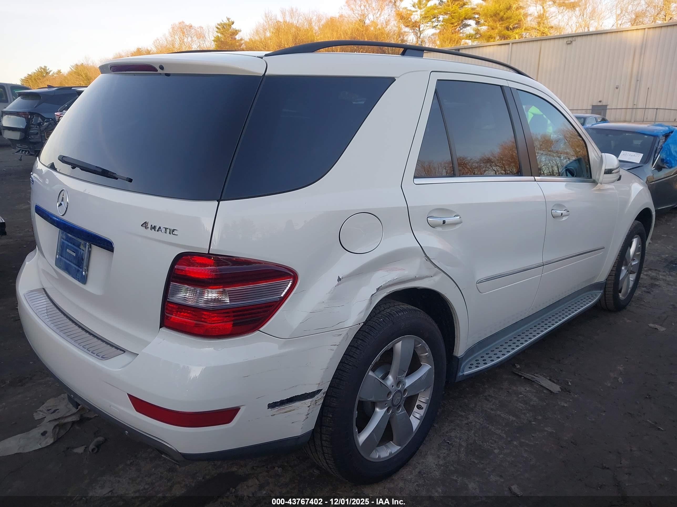 MERCEDES-BENZ ML image 4