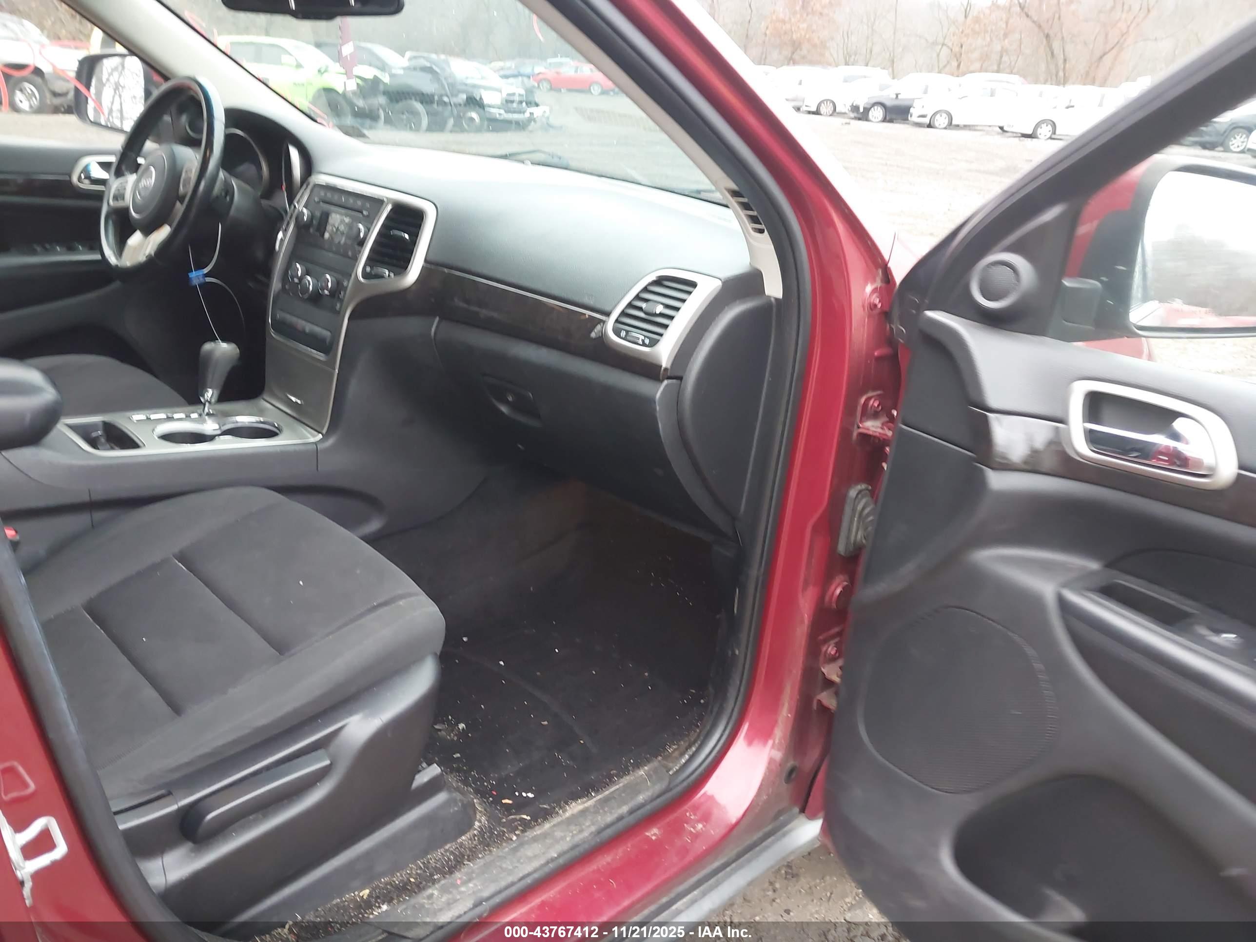 JEEP GRAND image 5