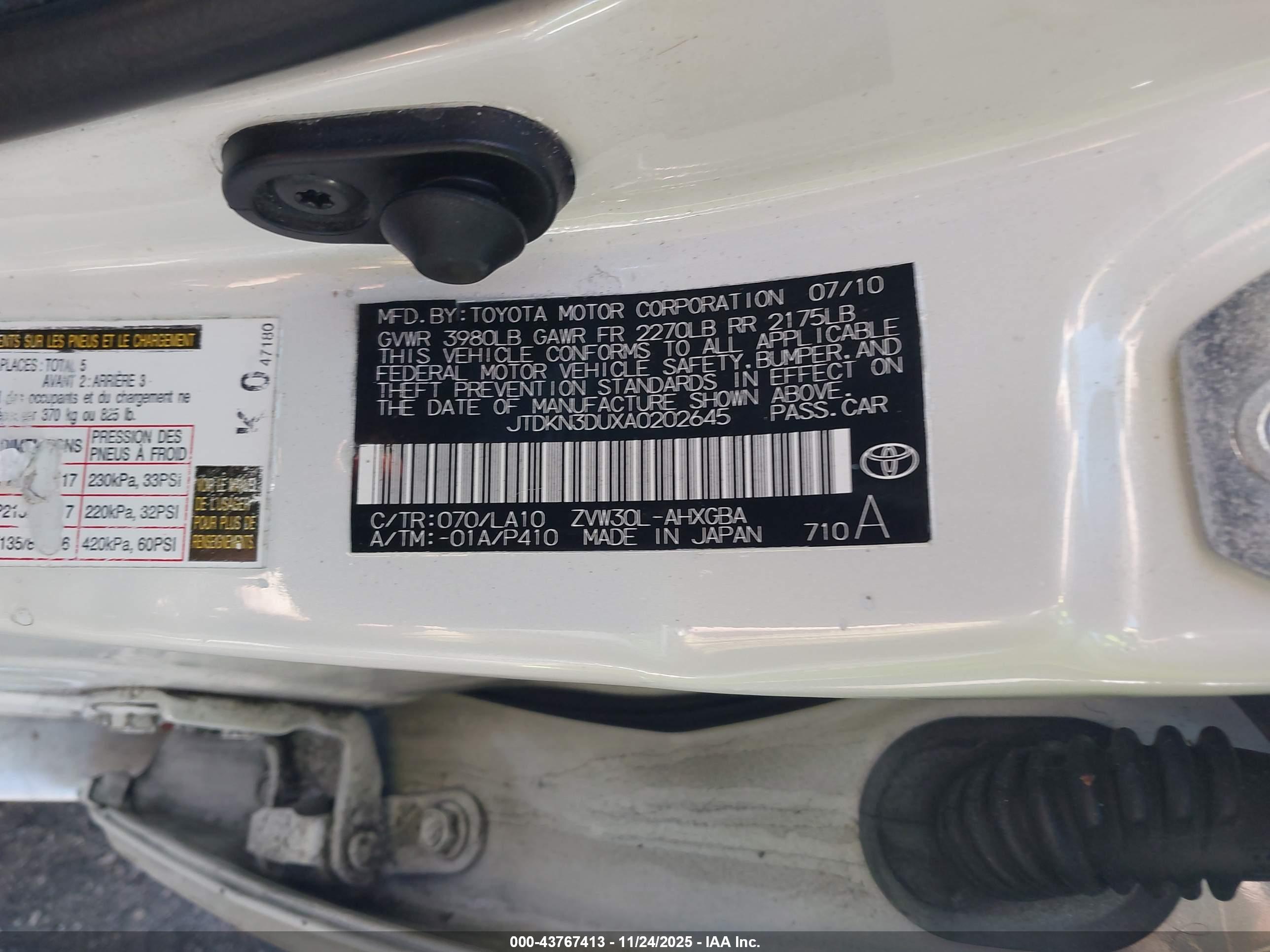 TOYOTA PRIUS image 9
