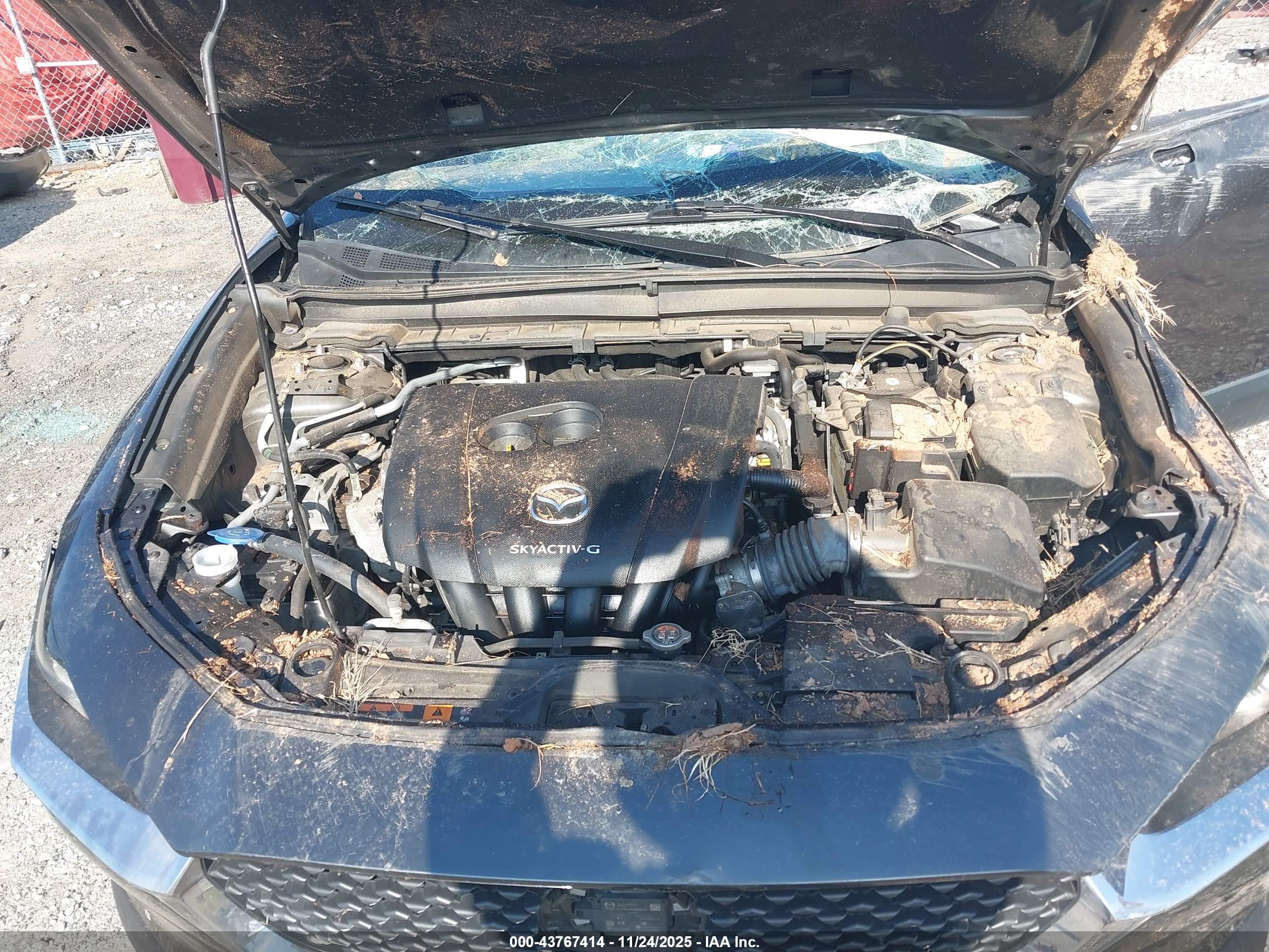 MAZDA CX-30 image 10
