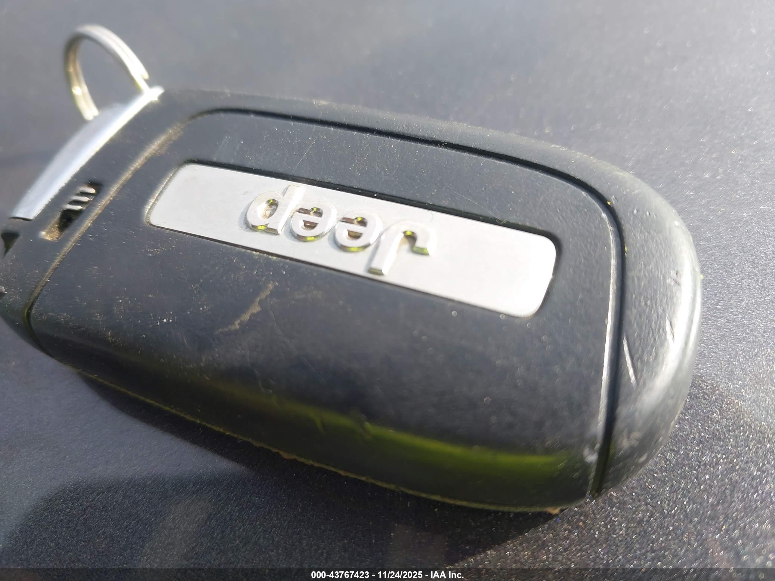 JEEP COMPASS image 11