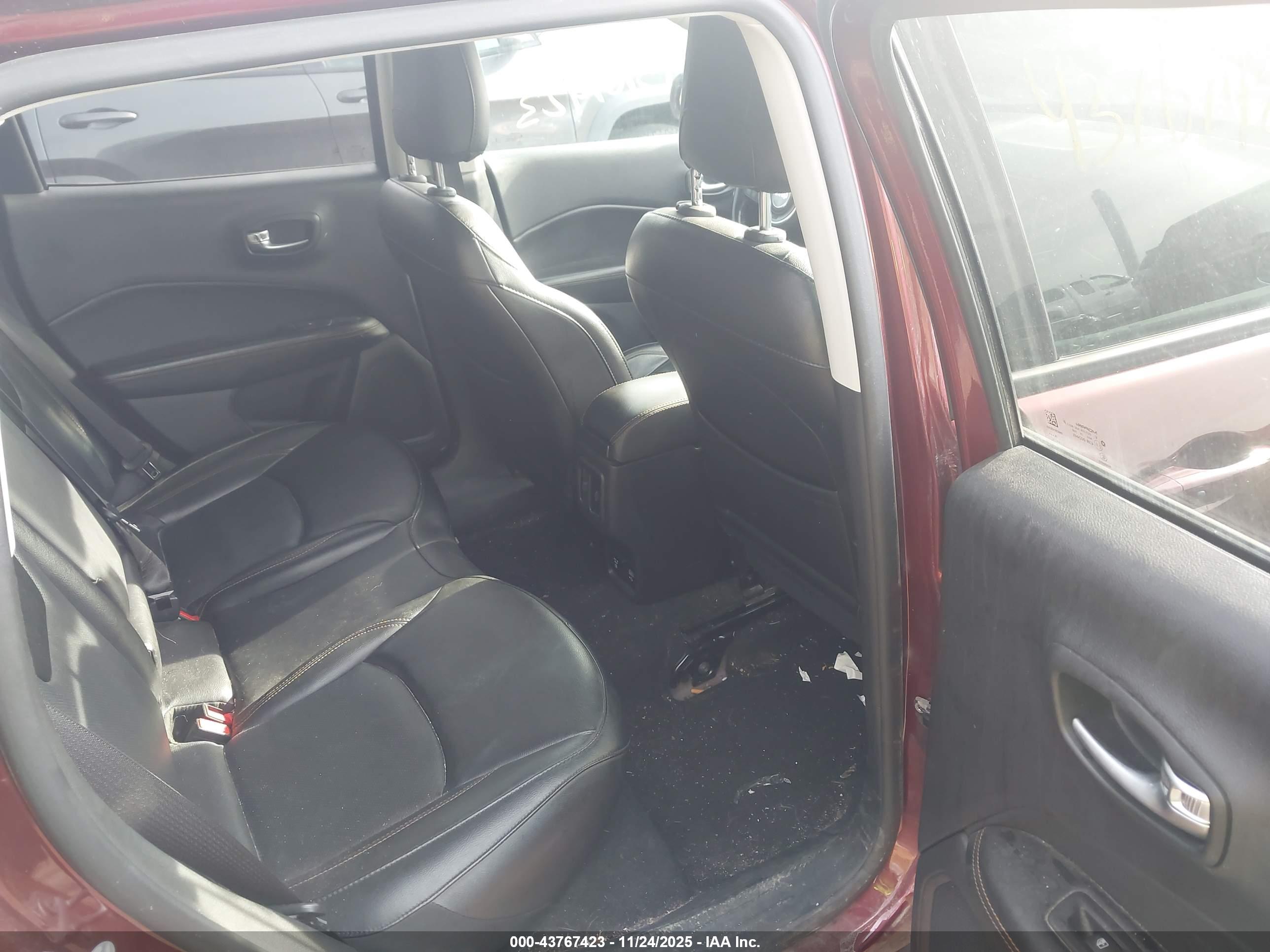 JEEP COMPASS image 8