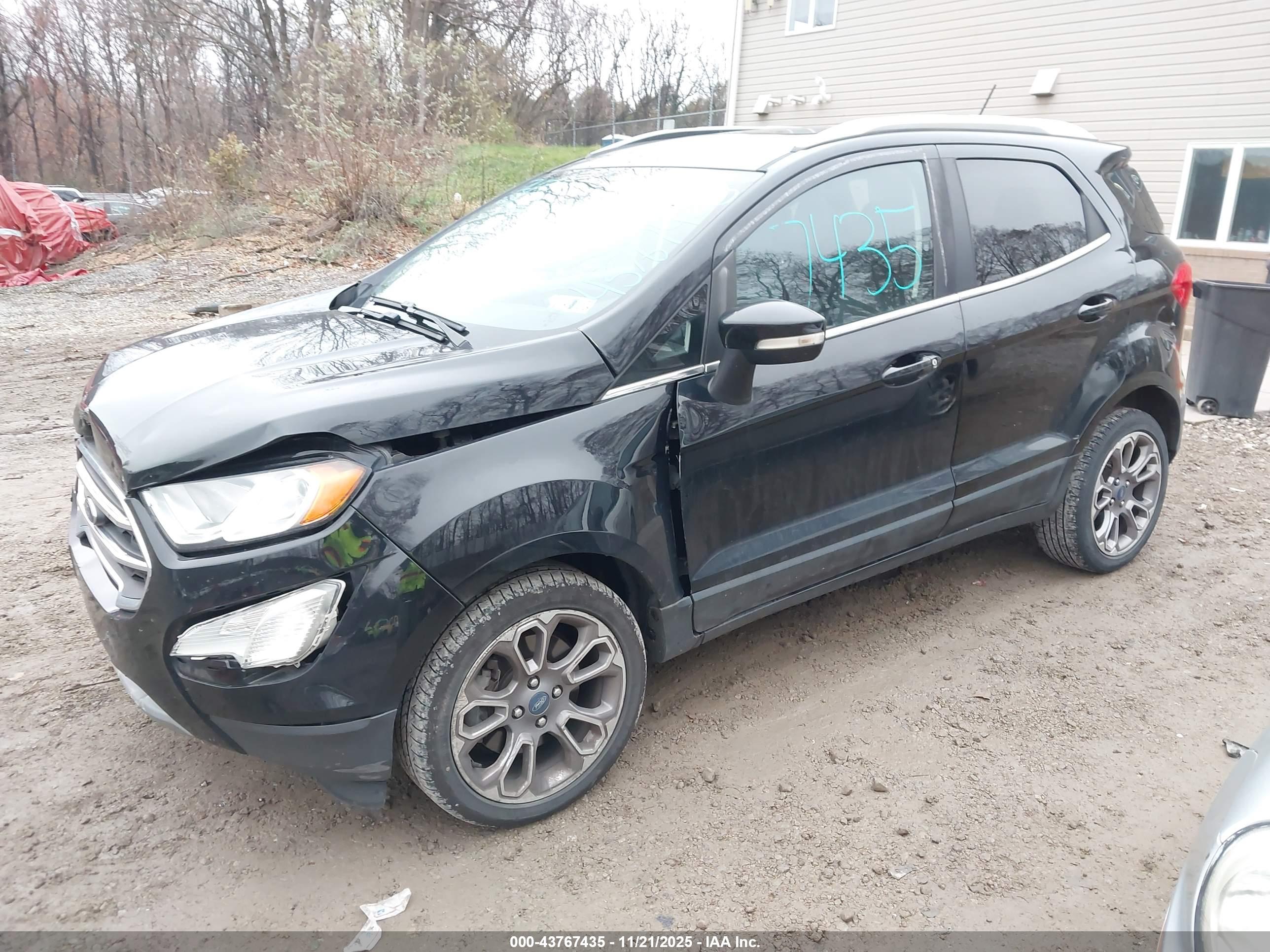 FORD ECOSPORT image 2