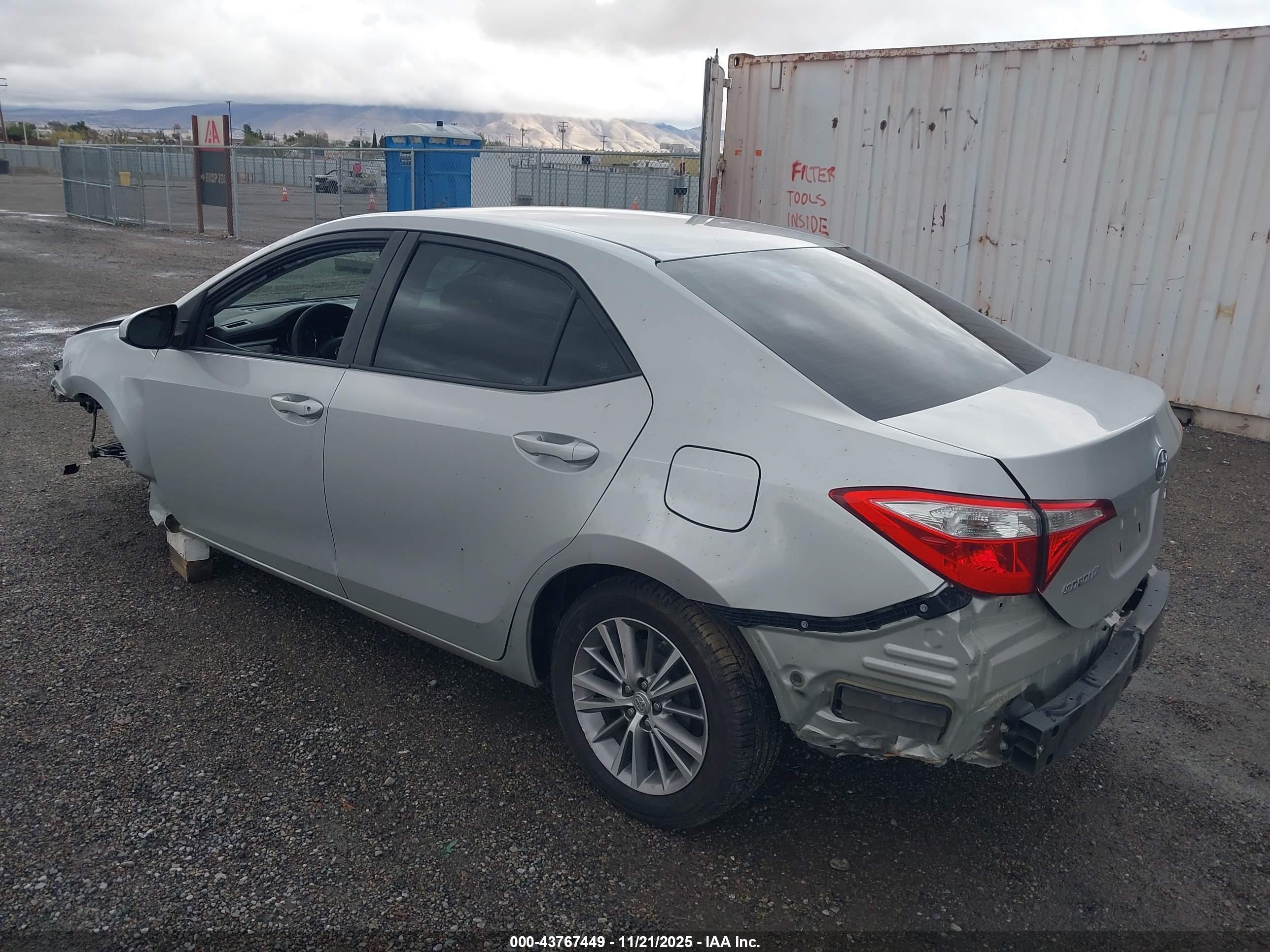 TOYOTA COROLLA image 3