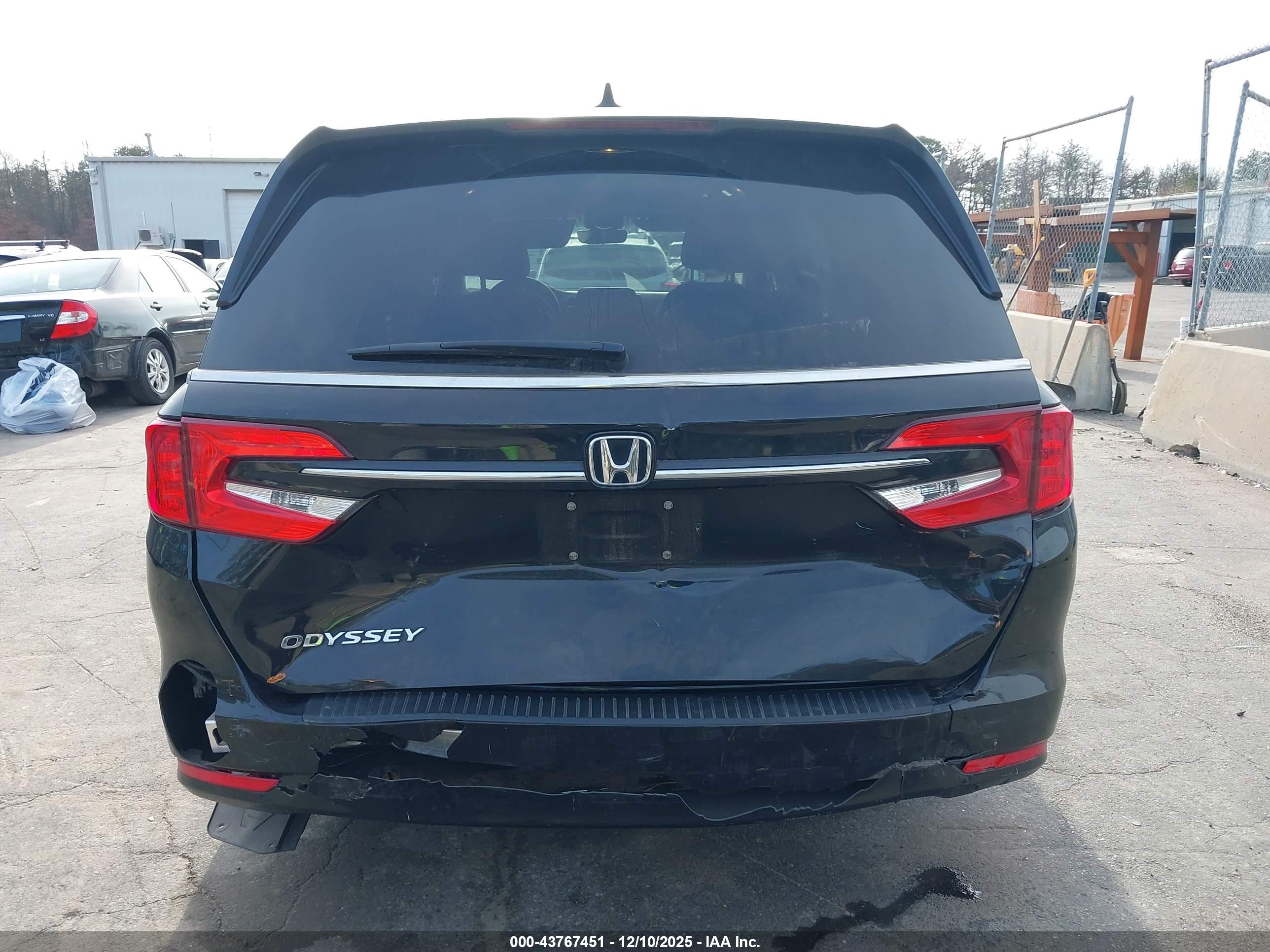 HONDA ODYSSEY image 6