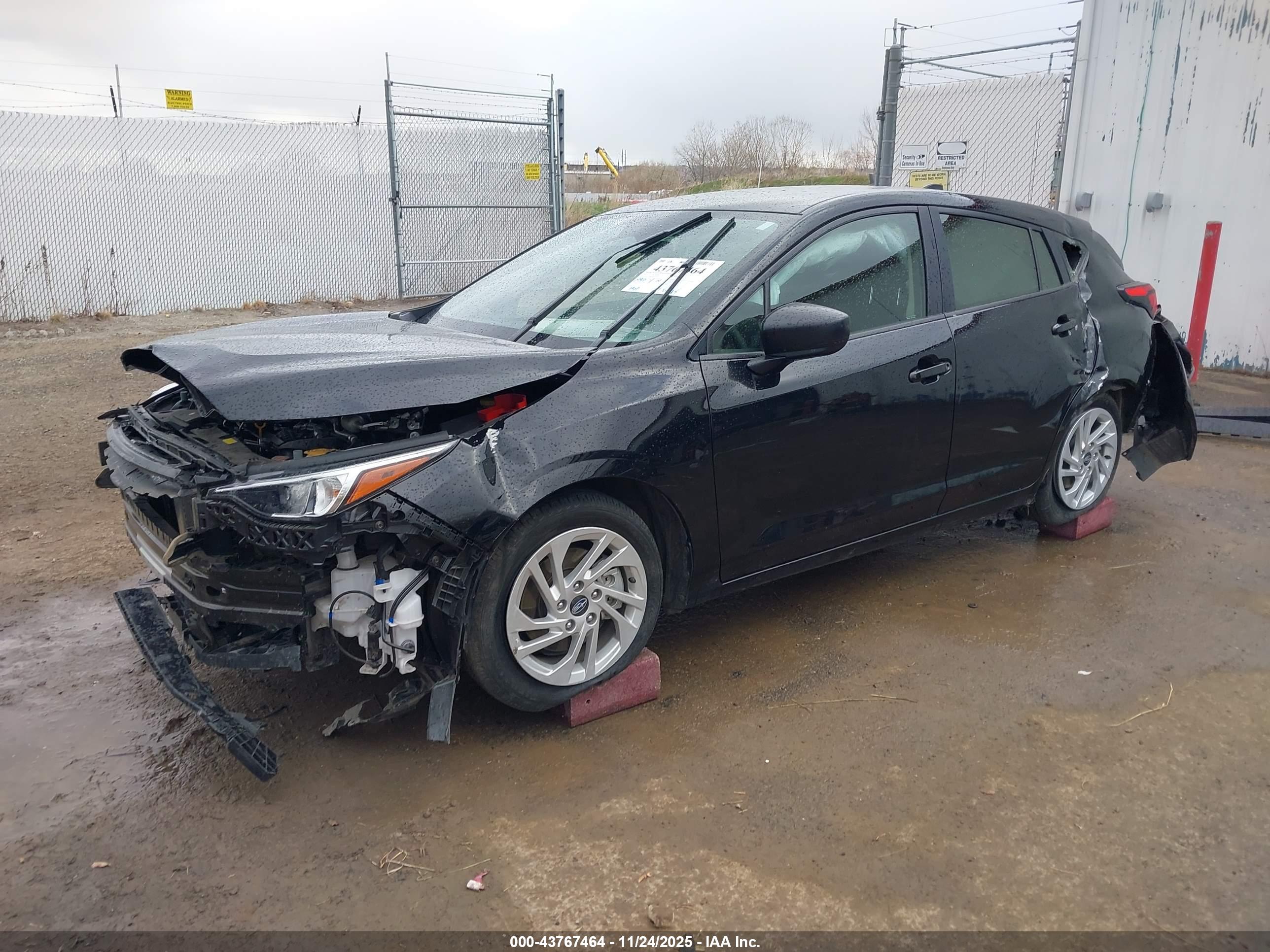 SUBARU IMPREZA image 2
