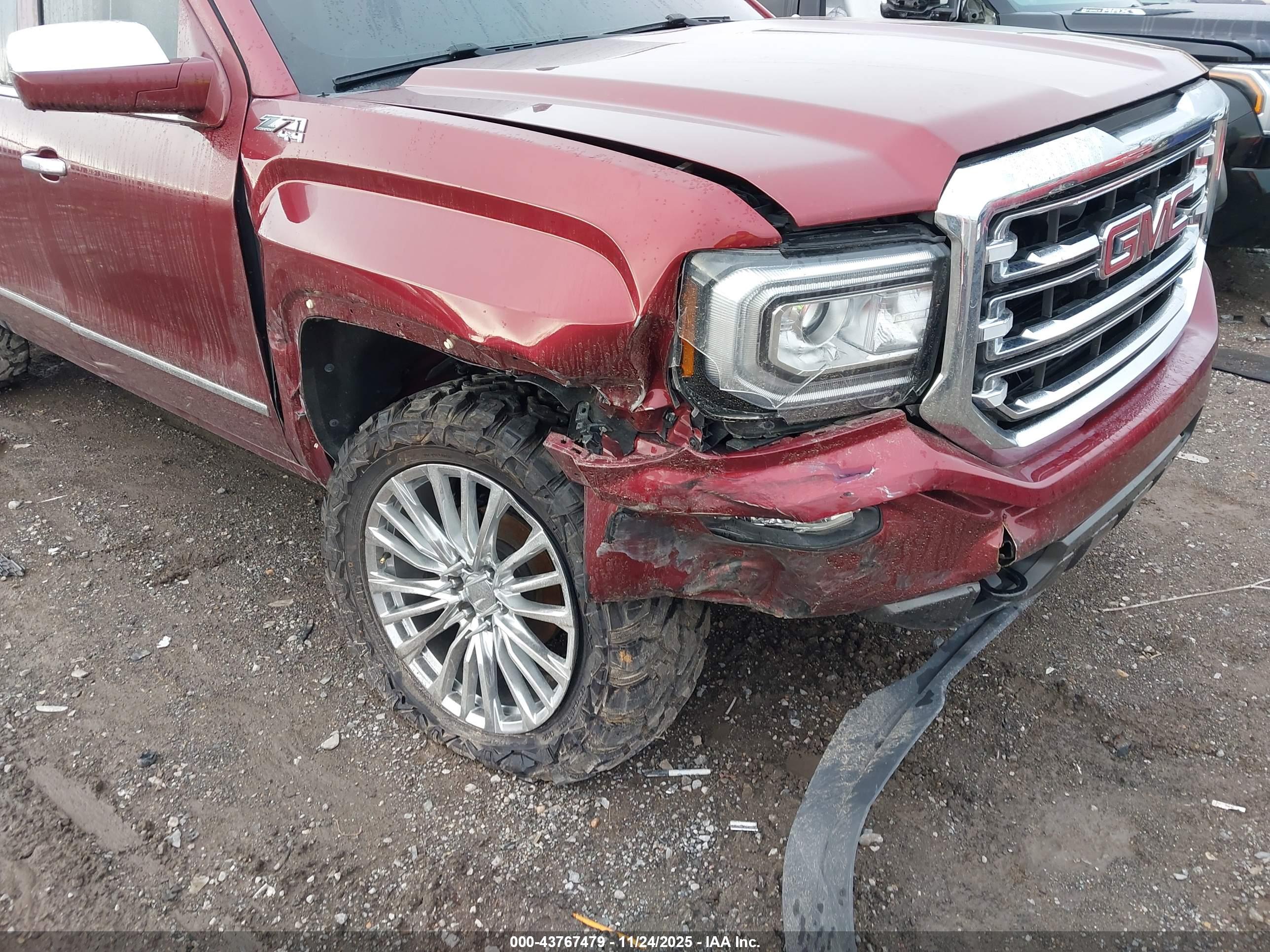 GMC SIERRA image 6