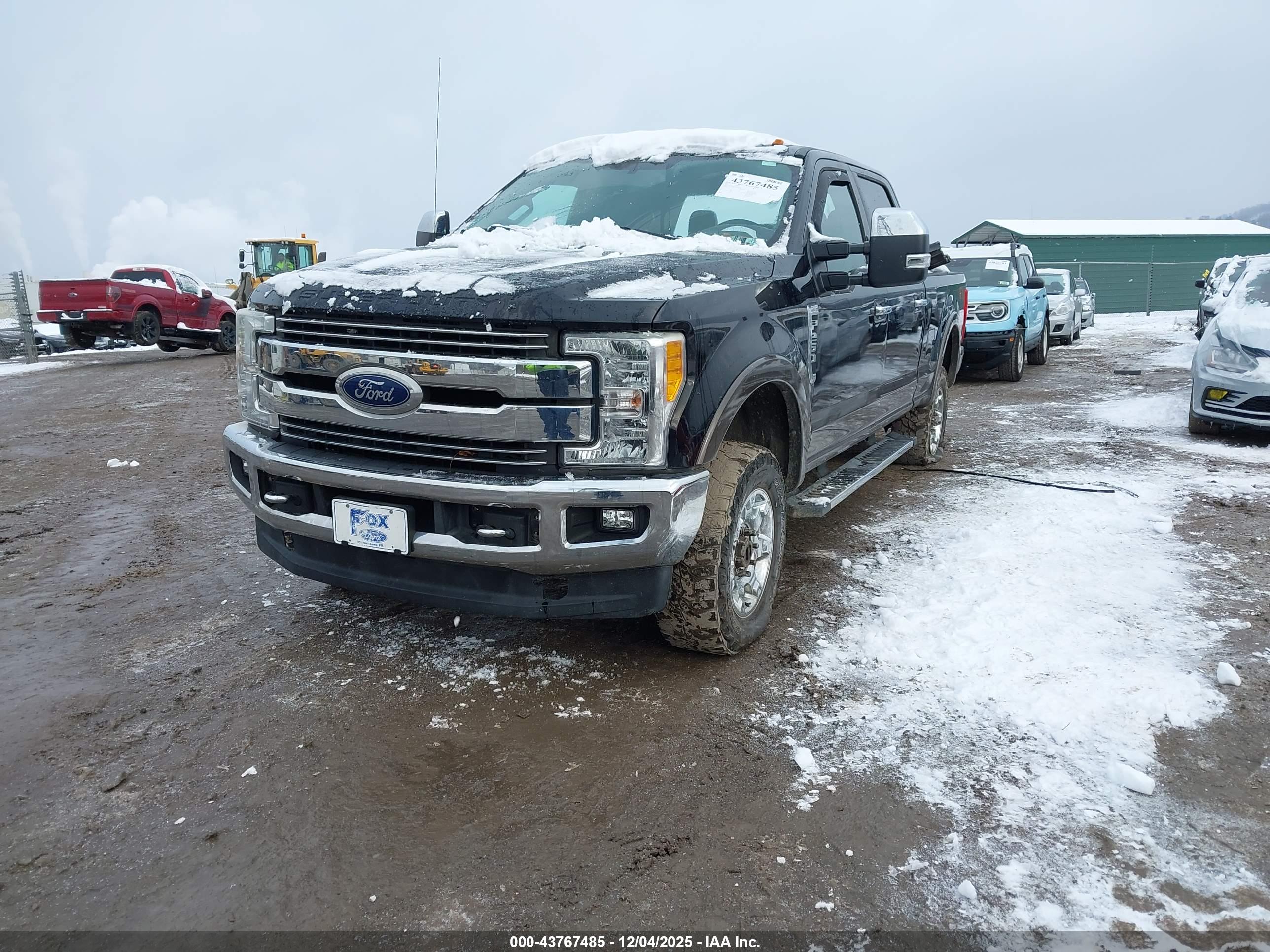 FORD F-250 image 2