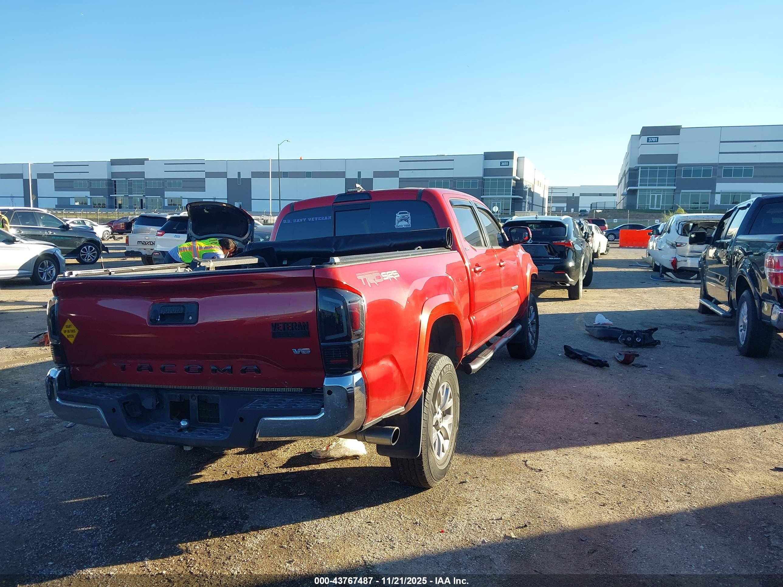 TOYOTA TACOMA image 4