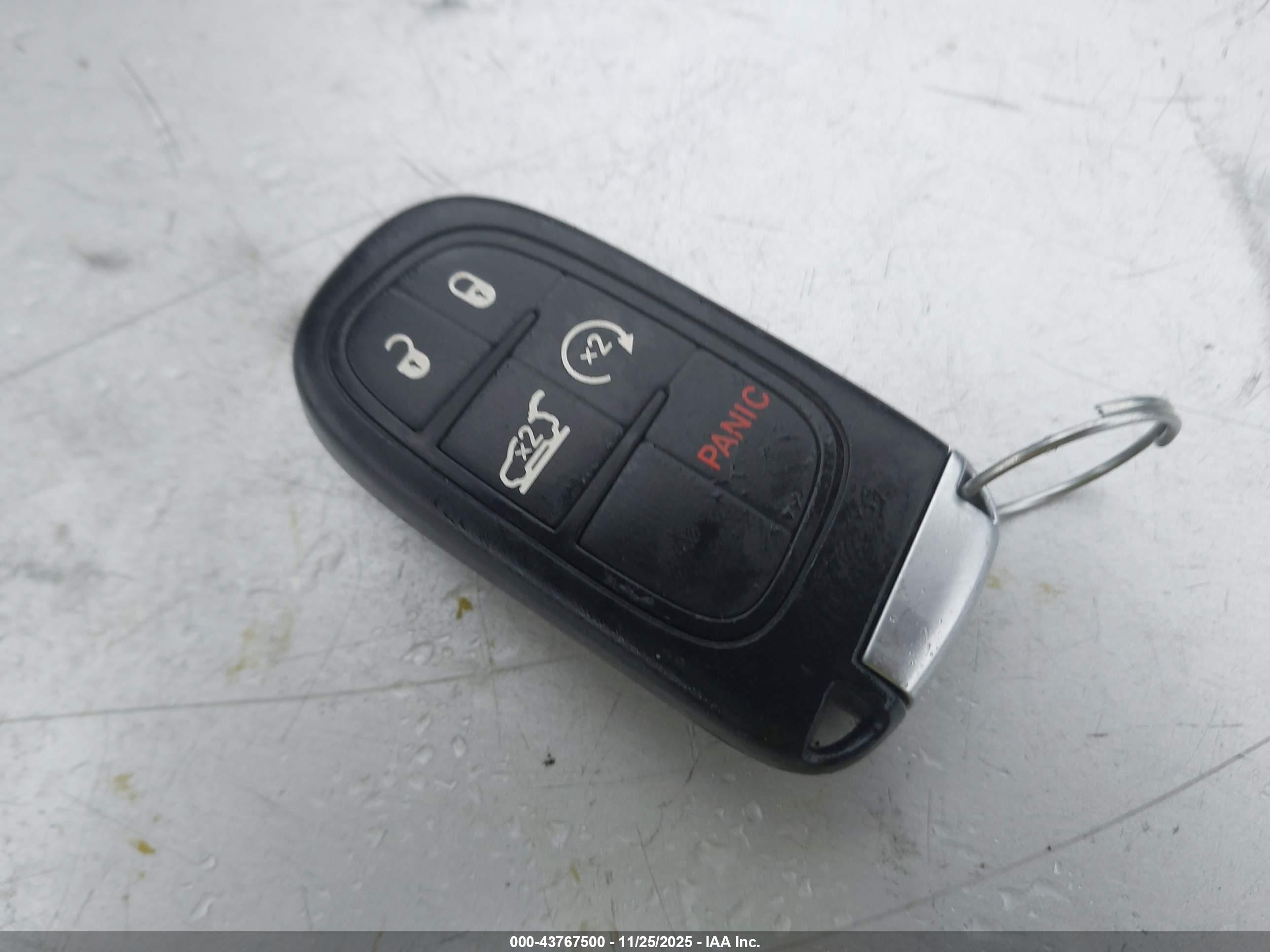 JEEP CHEROKEE image 11