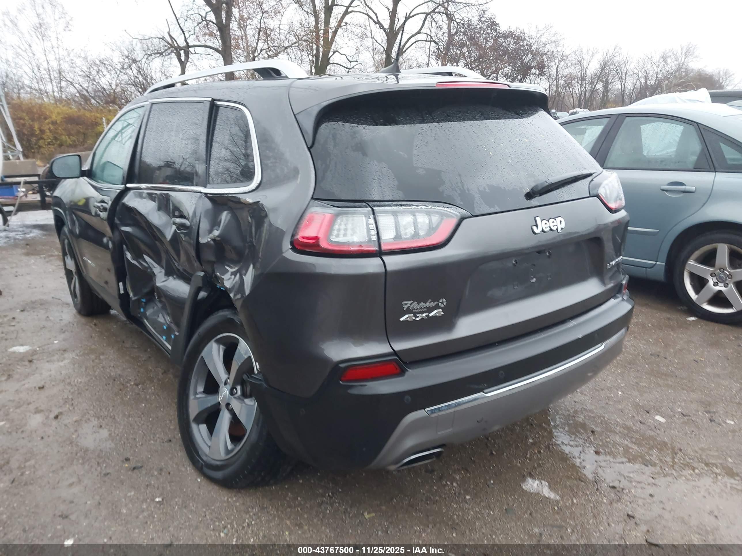 JEEP CHEROKEE image 3