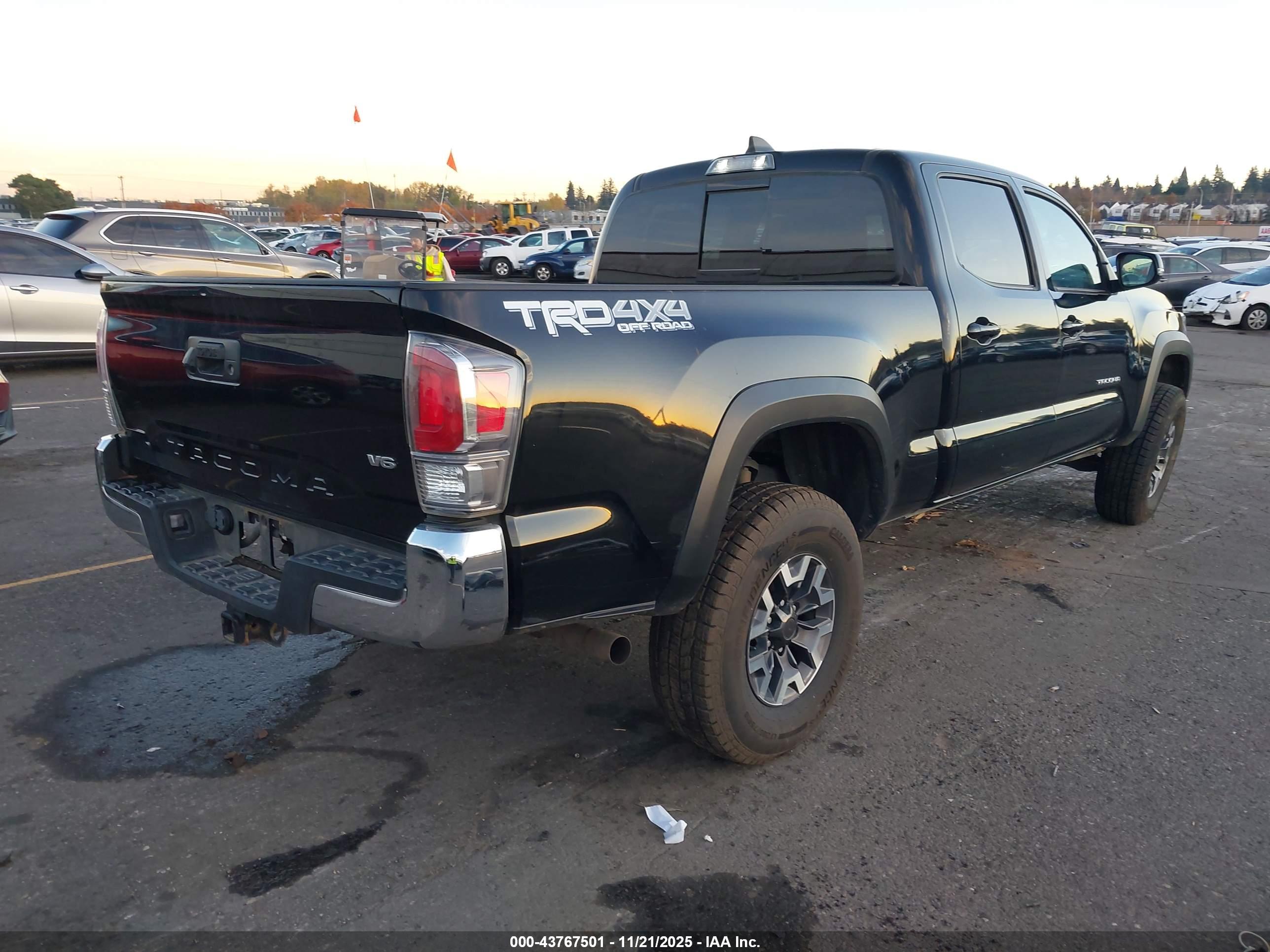 TOYOTA TACOMA image 4