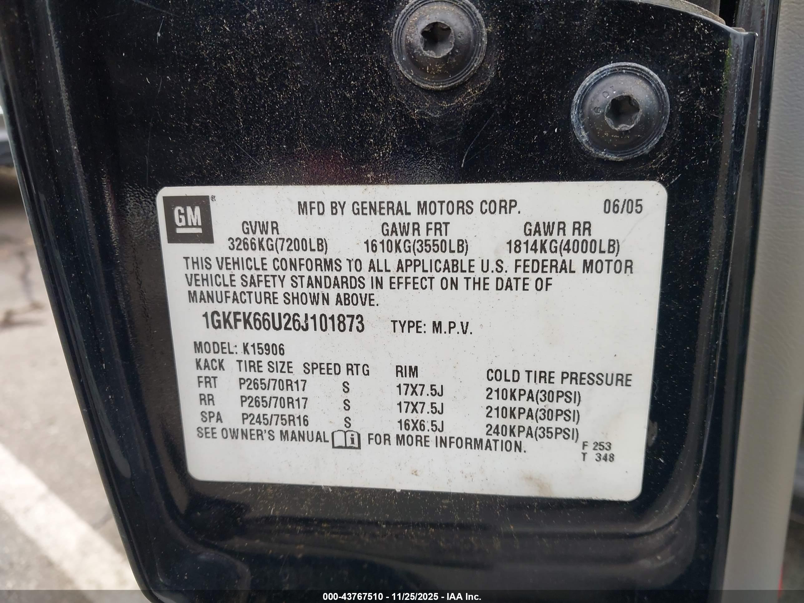 GMC YUKON image 9