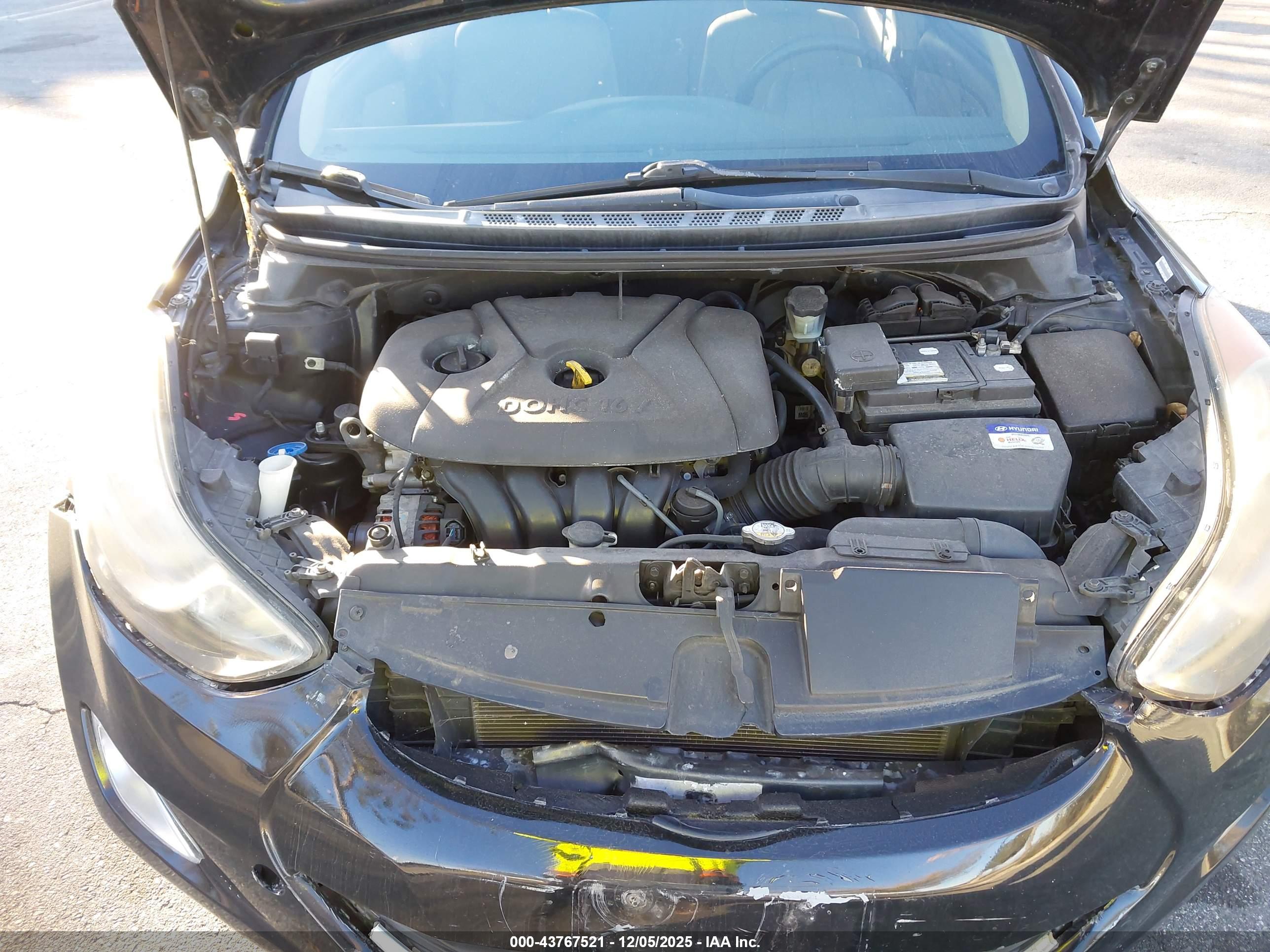 HYUNDAI ELANTRA image 10
