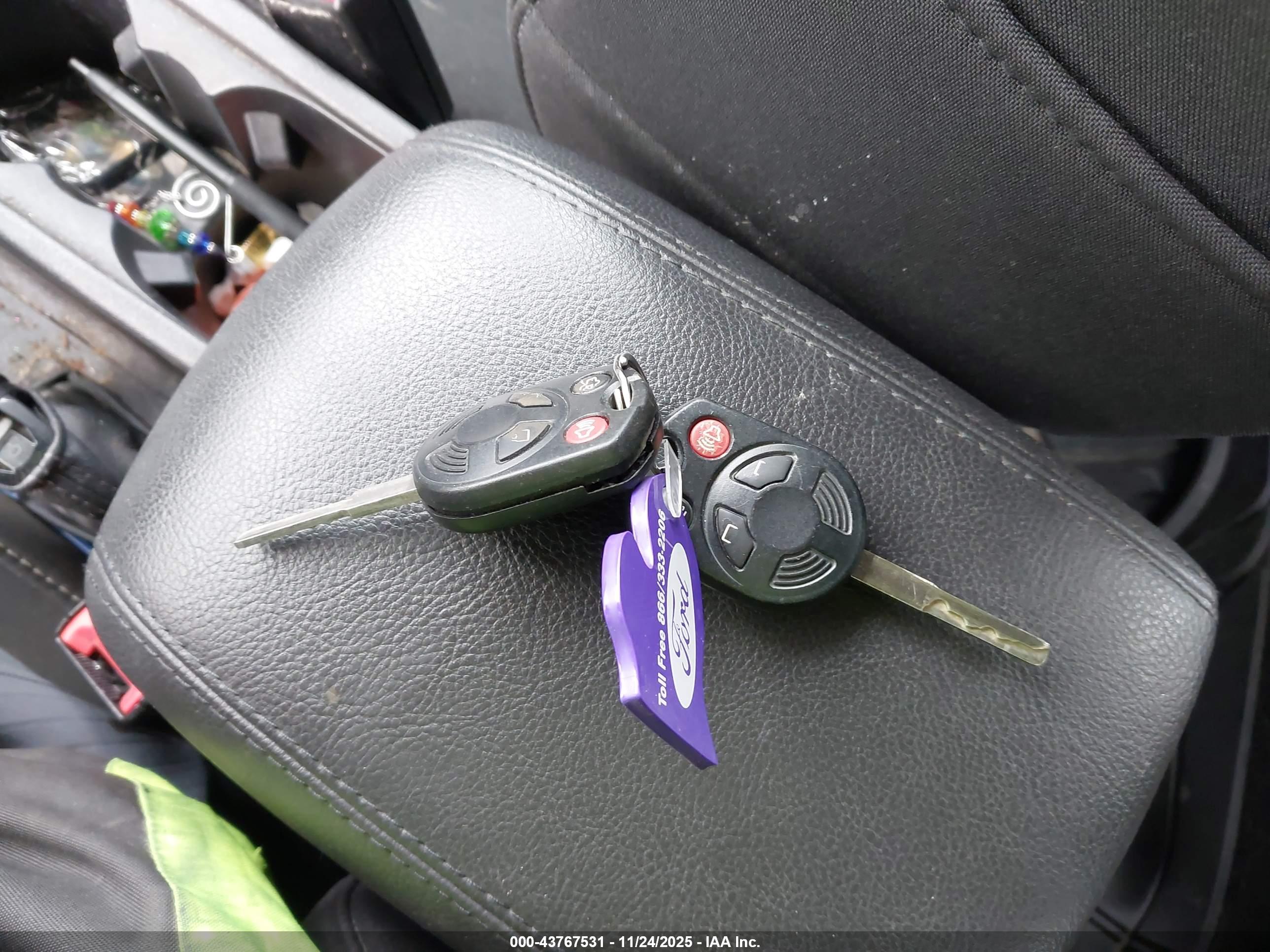 FORD FOCUS image 11