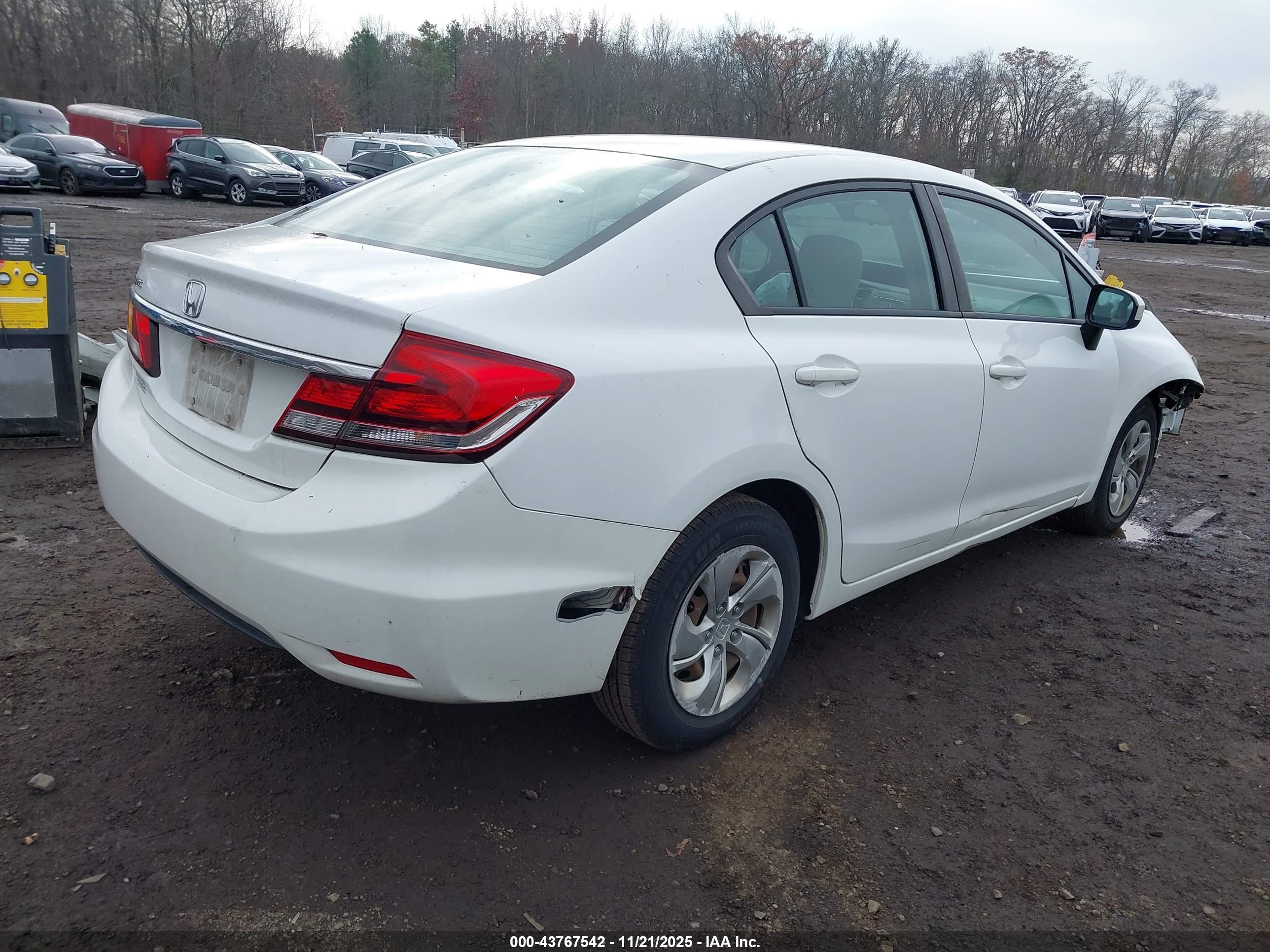HONDA CIVIC image 4