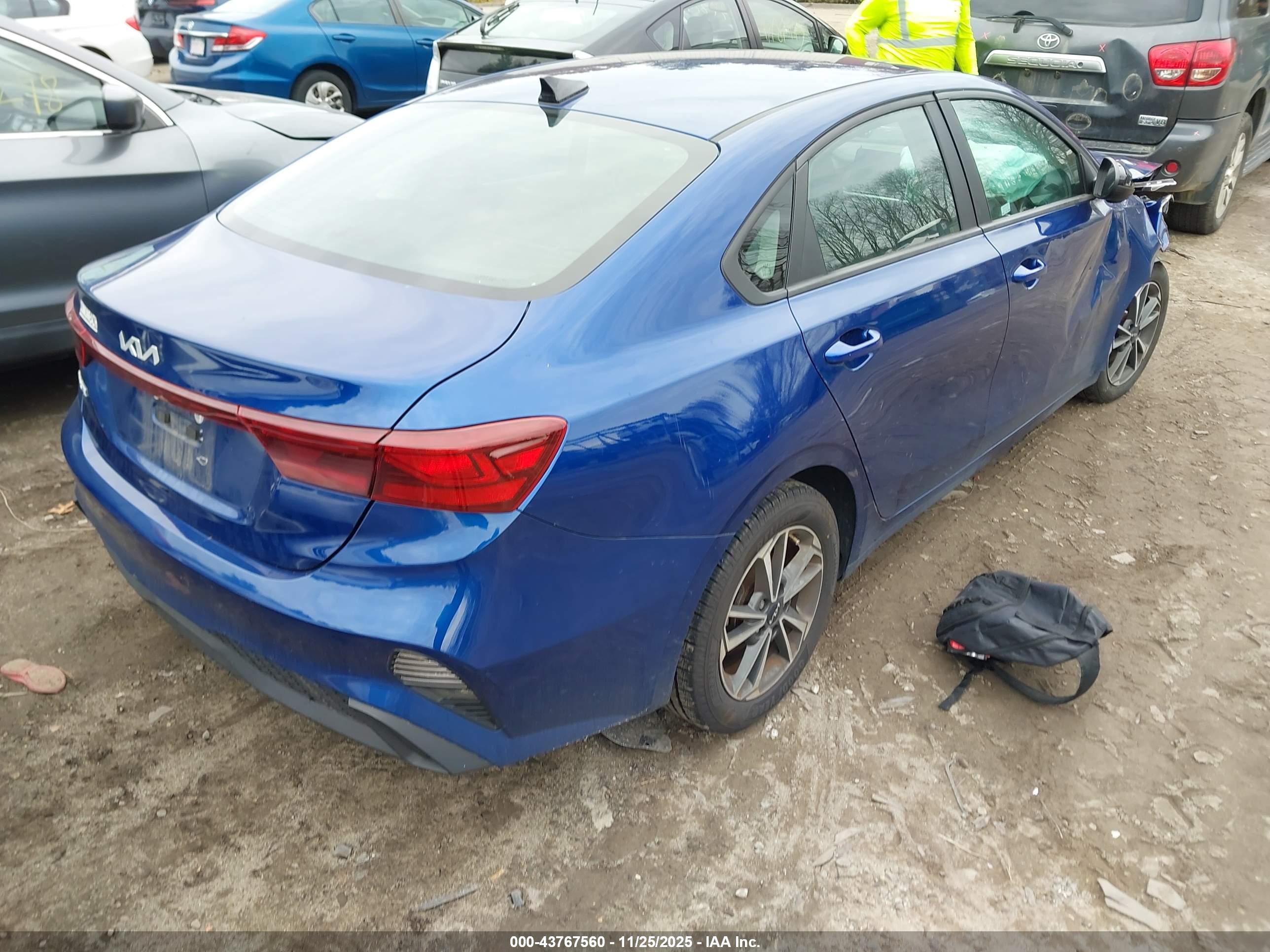 KIA FORTE image 4