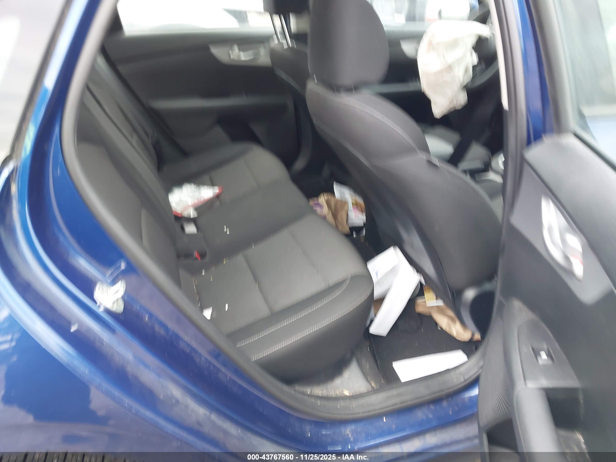 KIA FORTE image 8