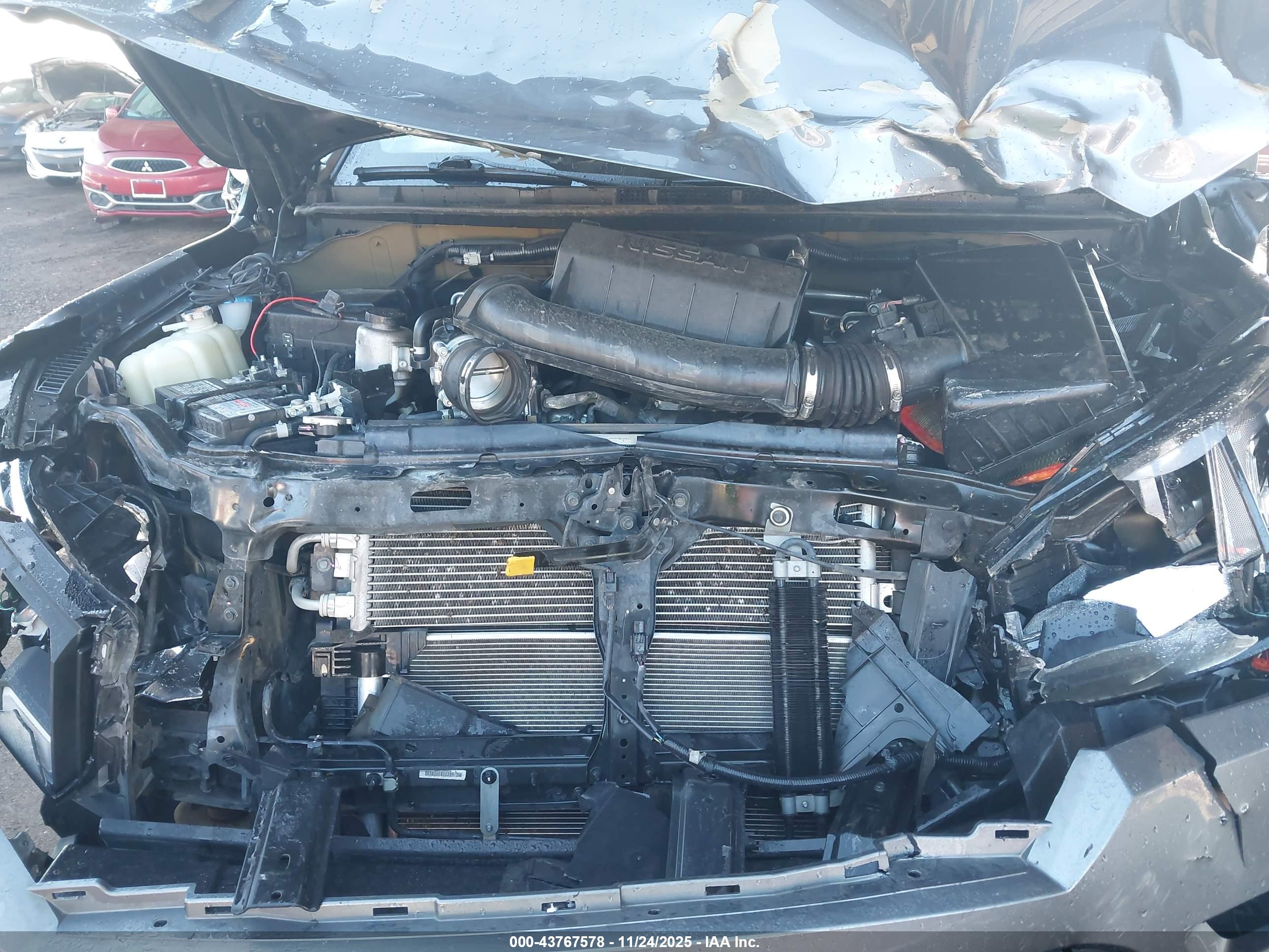 NISSAN FRONTIER image 10