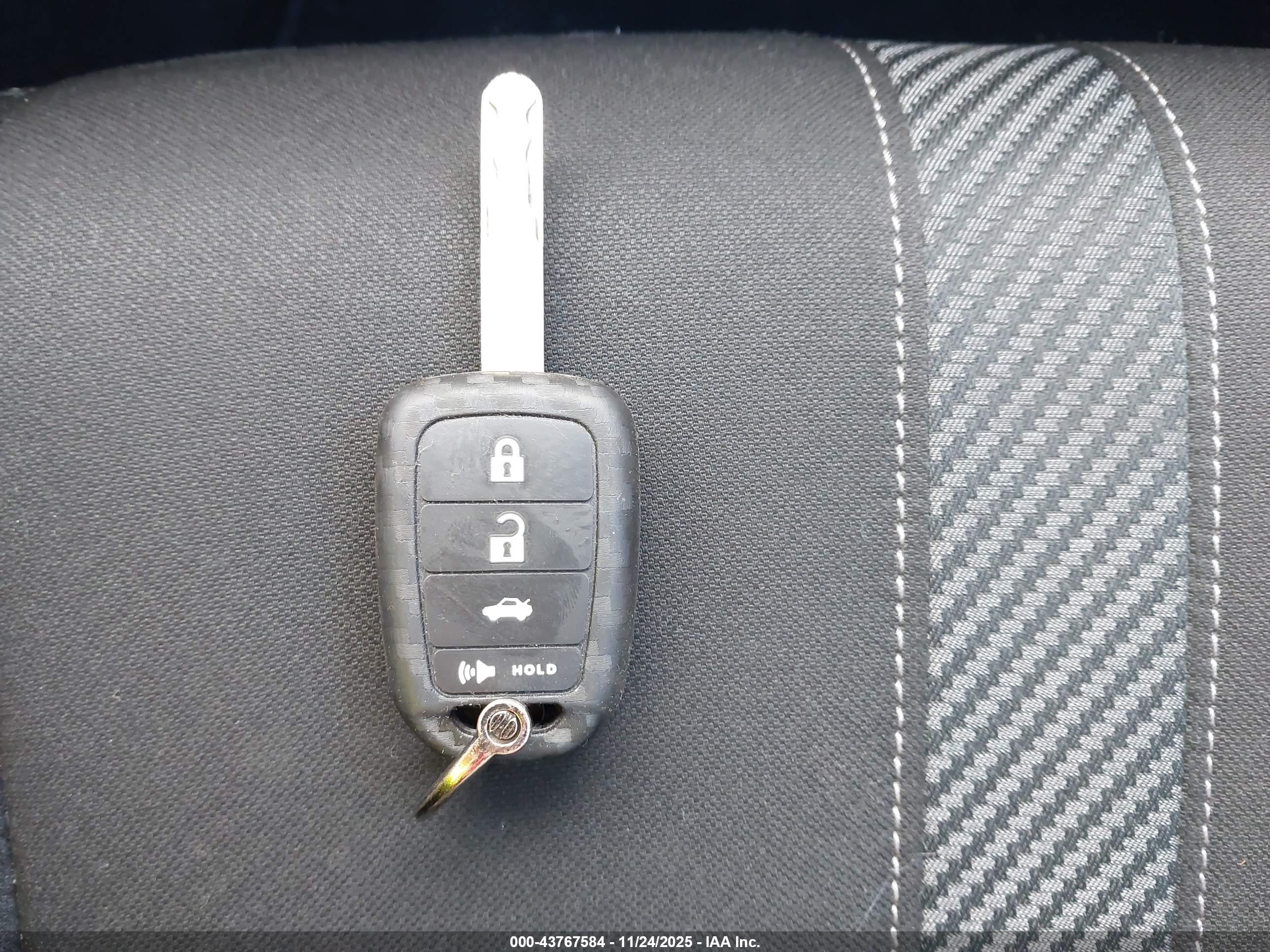 HONDA CIVIC image 11