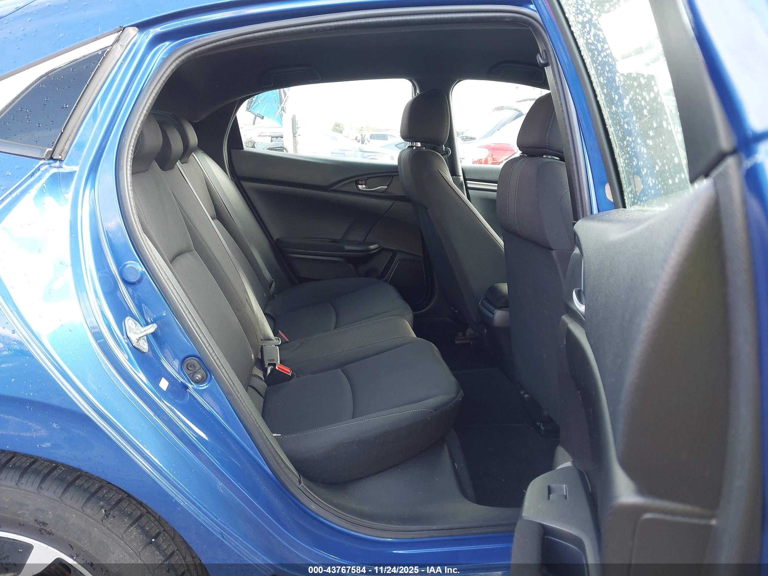 HONDA CIVIC image 8