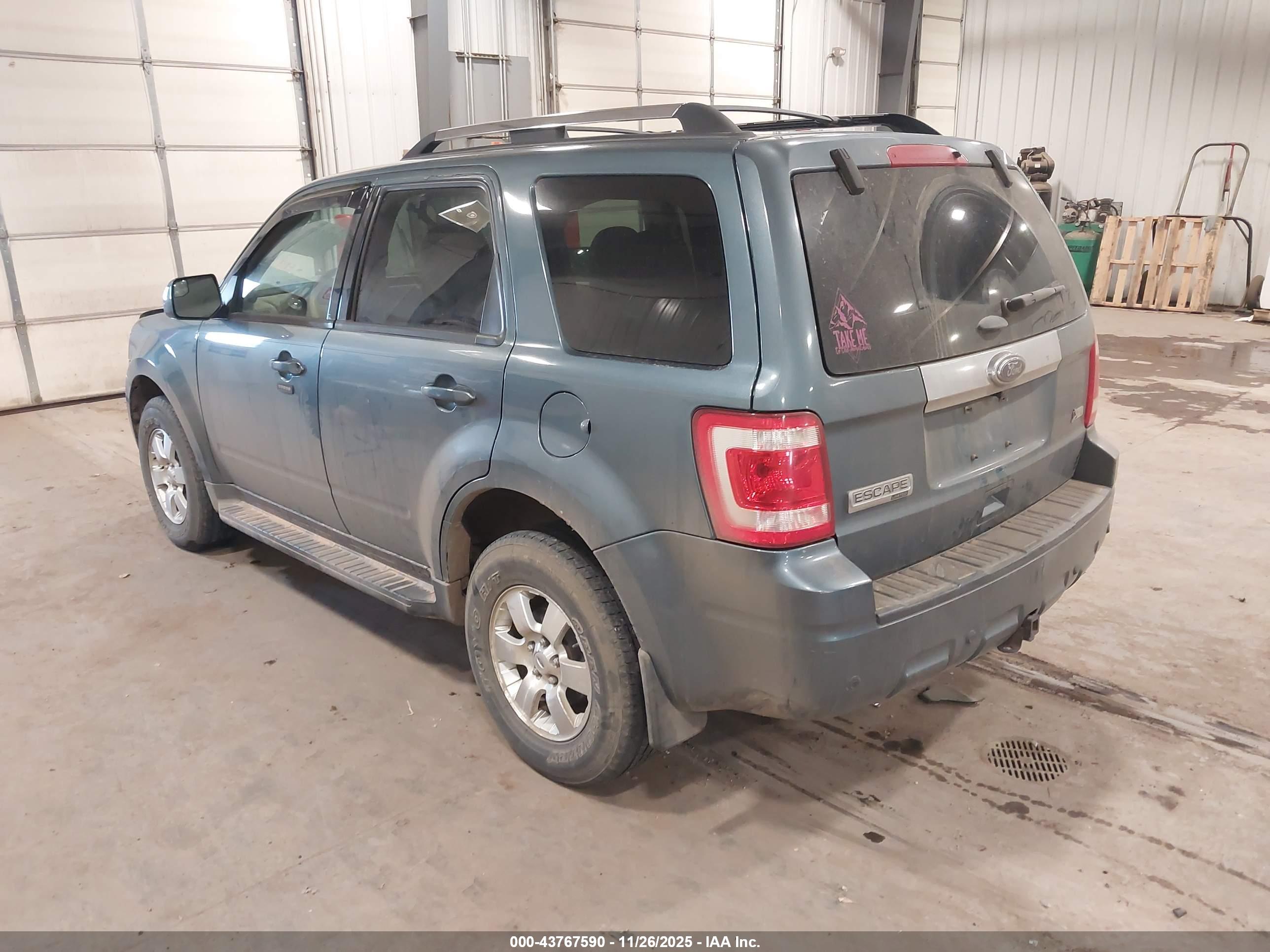FORD ESCAPE image 3