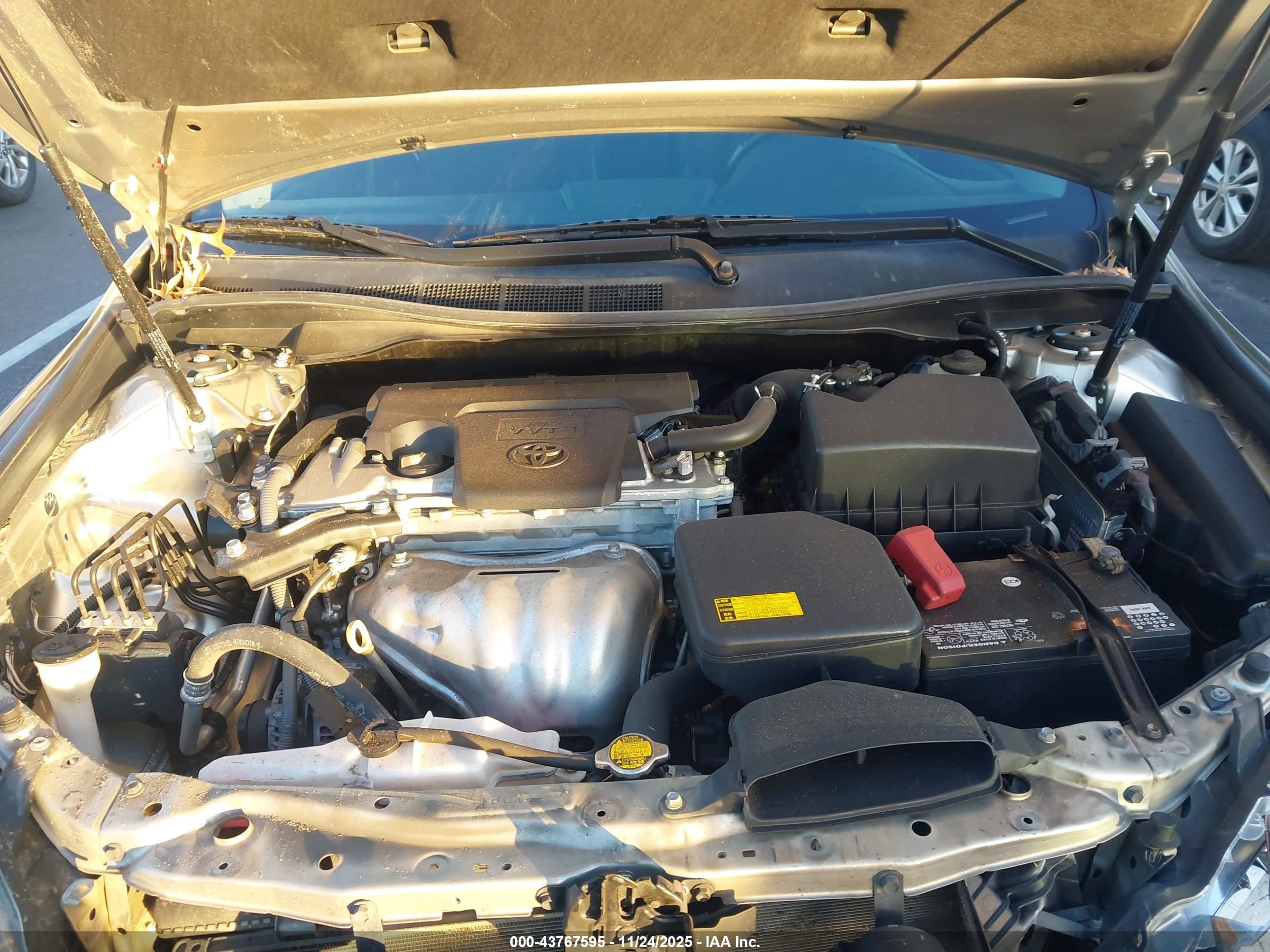 TOYOTA CAMRY image 10