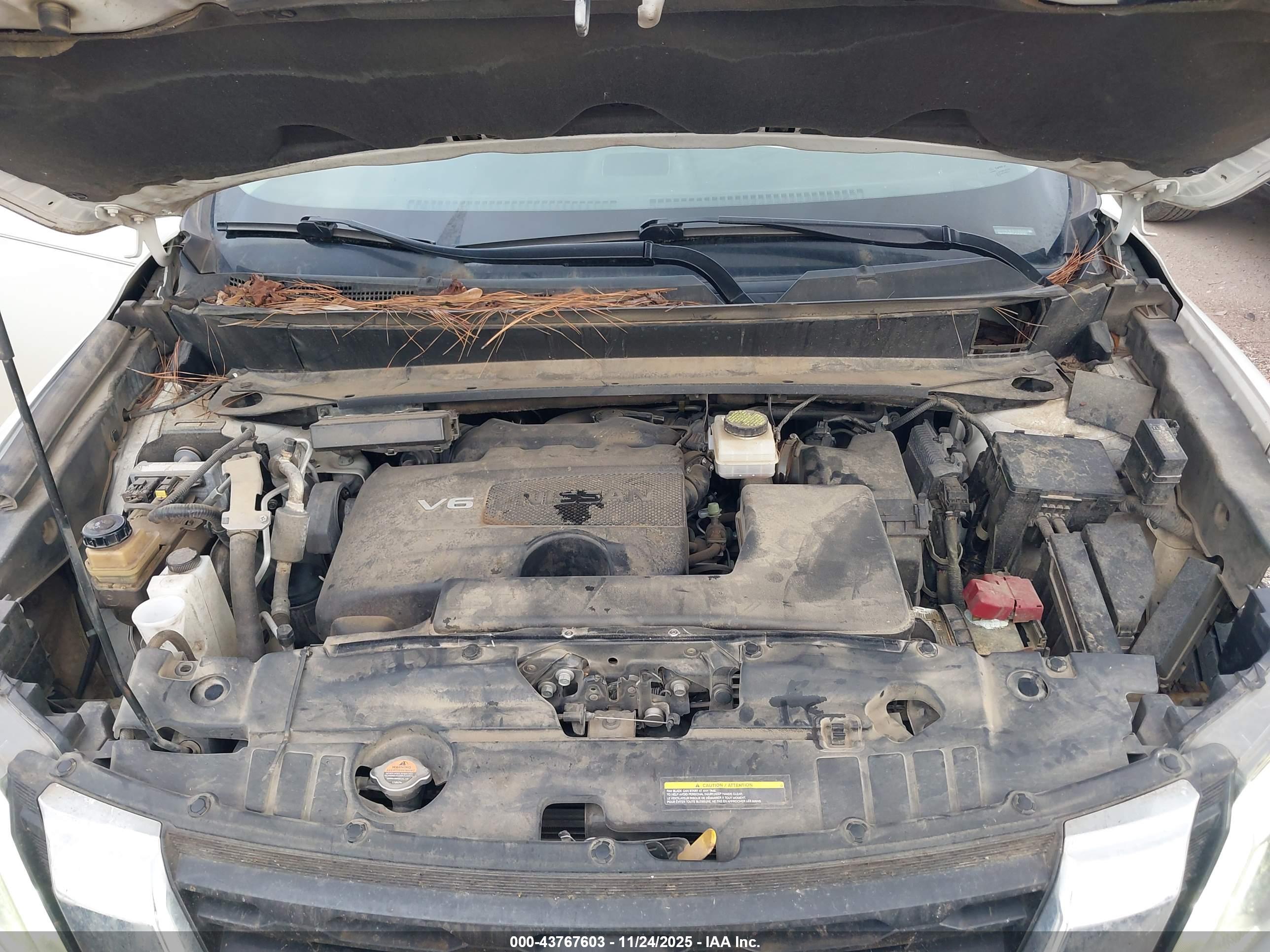 NISSAN PATHFINDER image 10