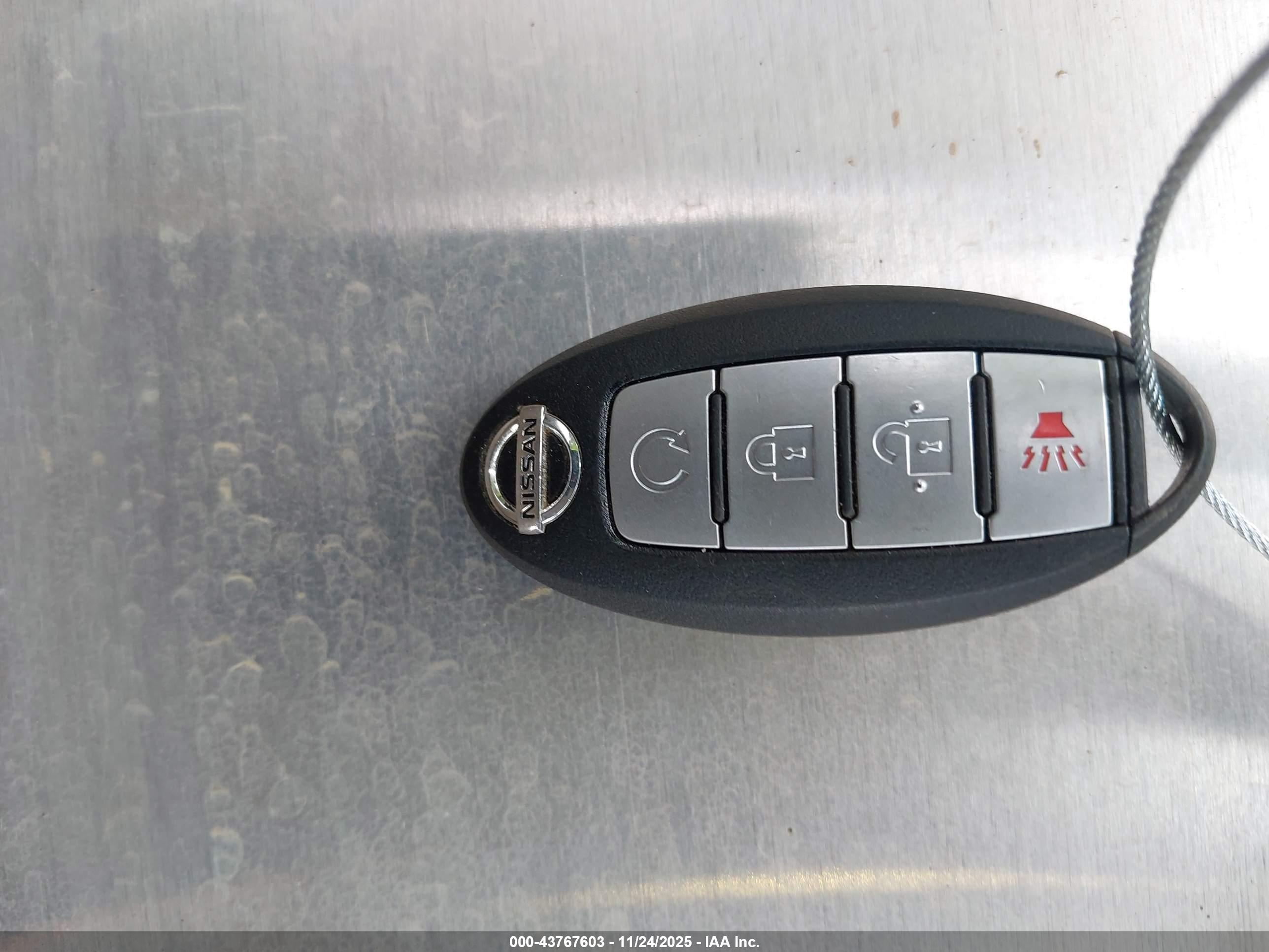 NISSAN PATHFINDER image 11