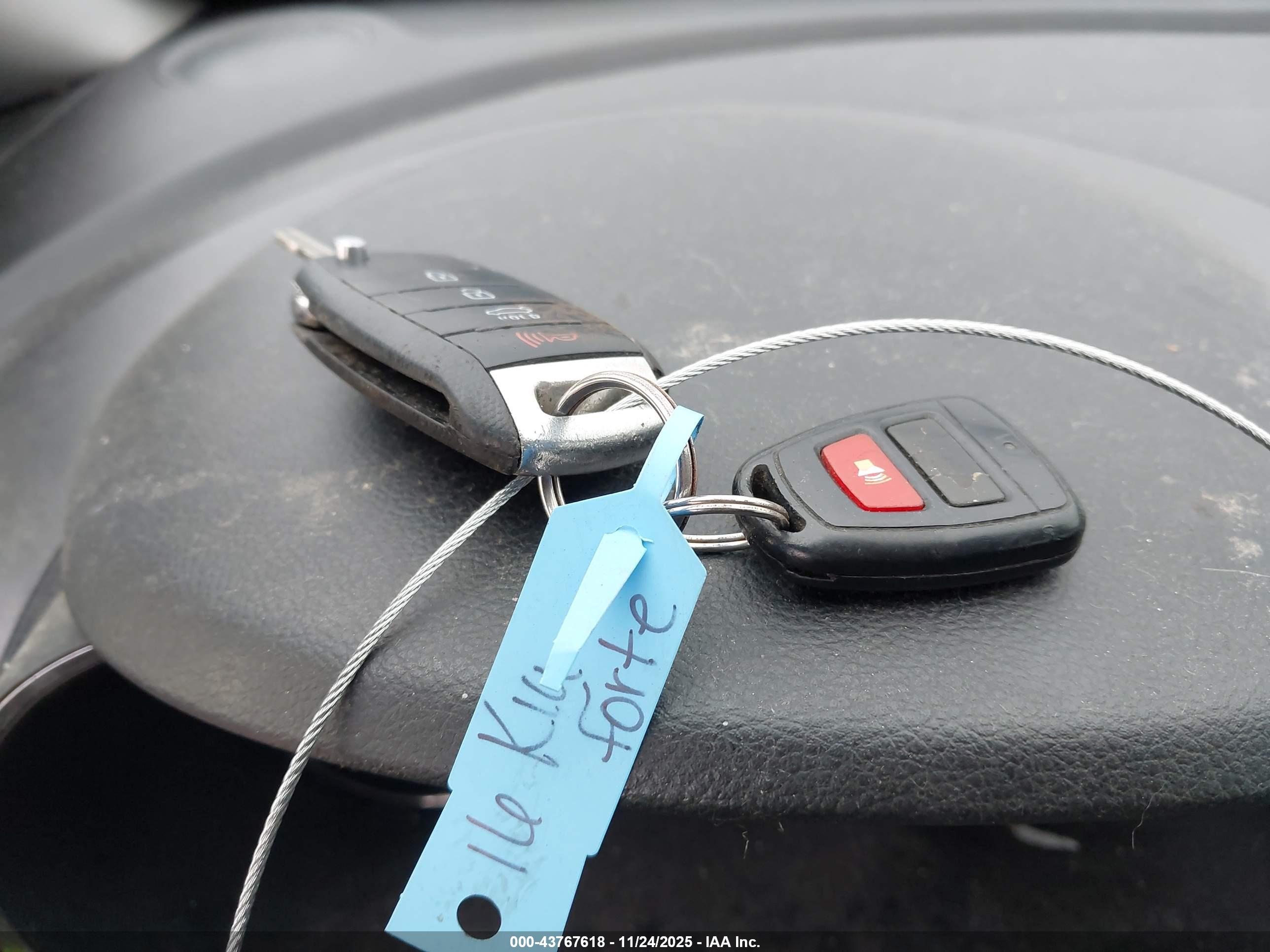 KIA FORTE image 11