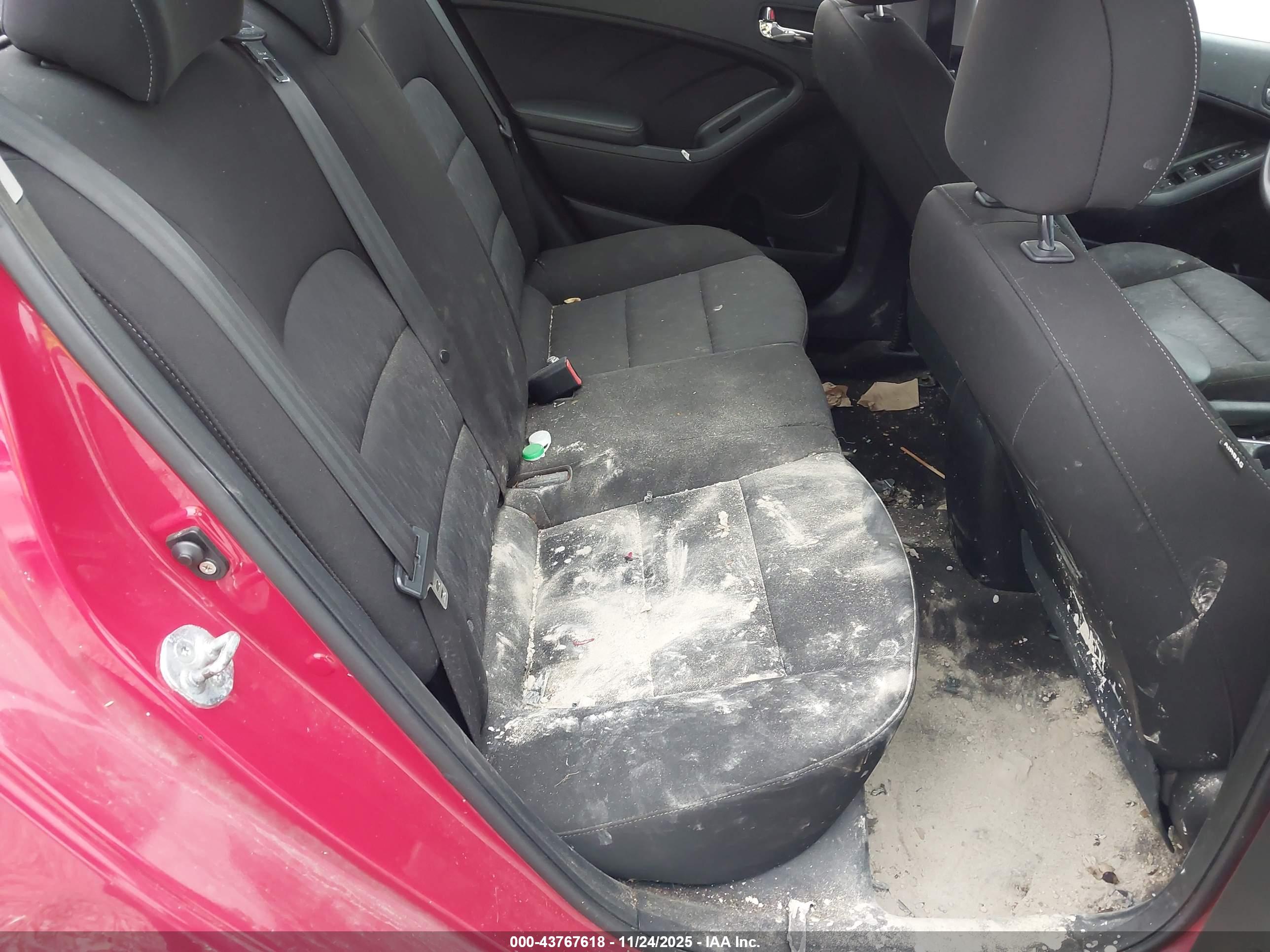 KIA FORTE image 8