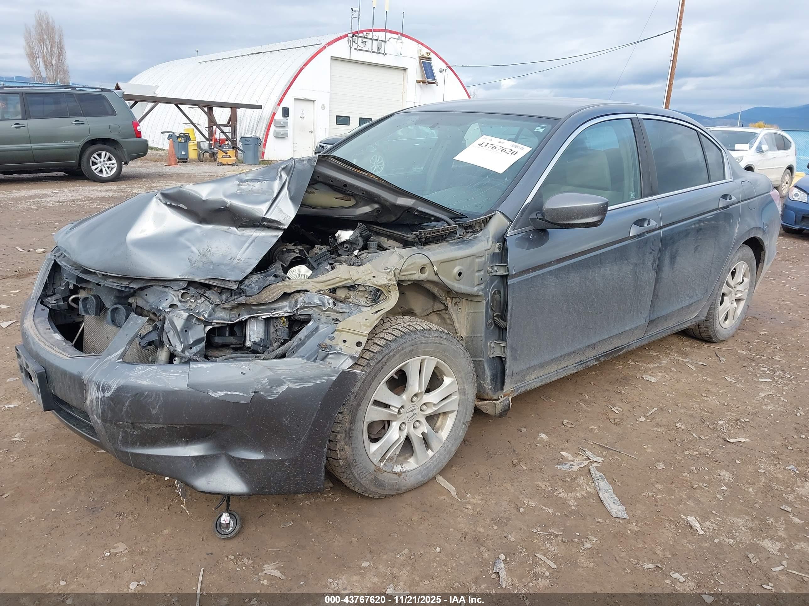 HONDA ACCORD image 2