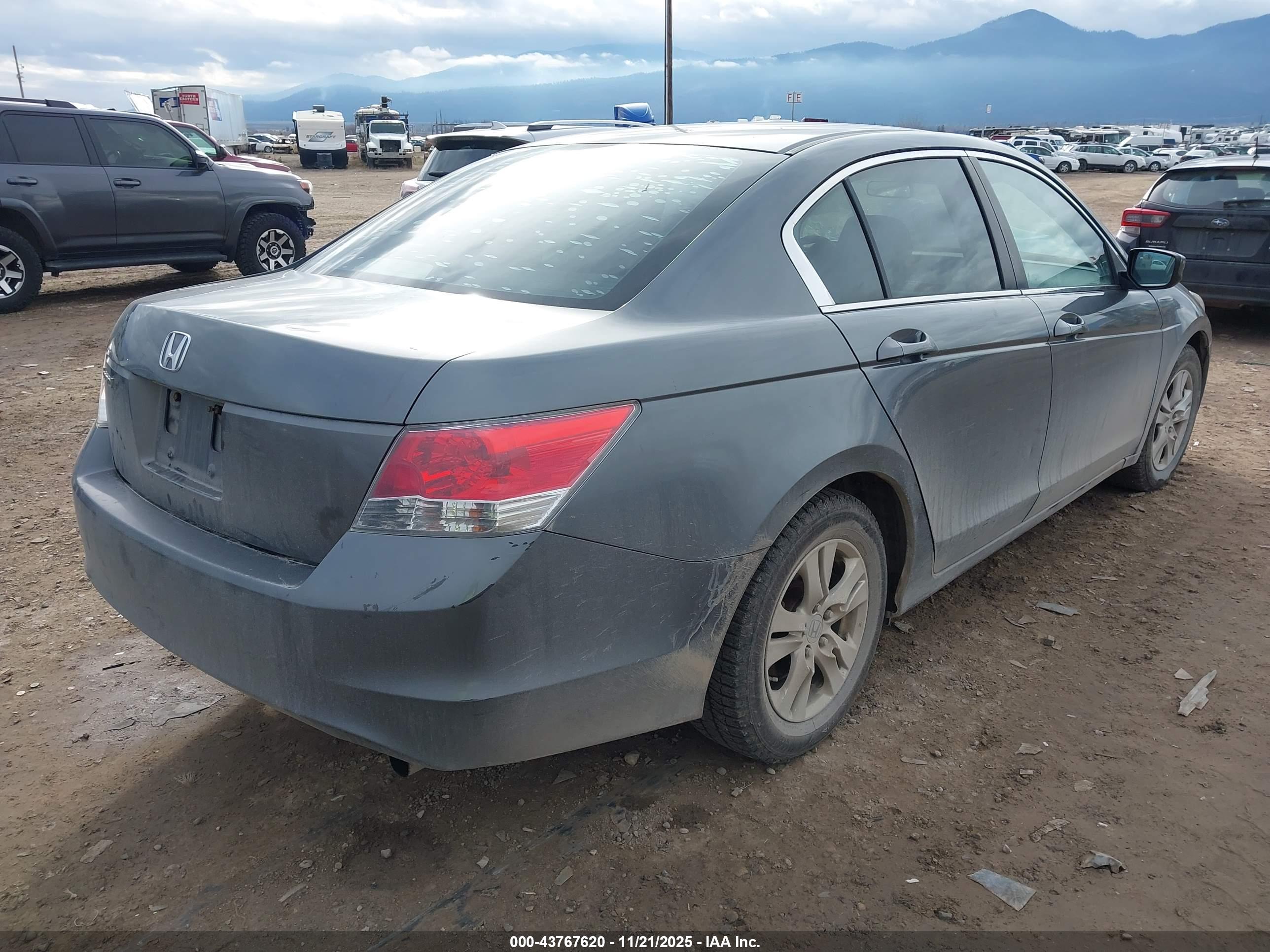 HONDA ACCORD image 4