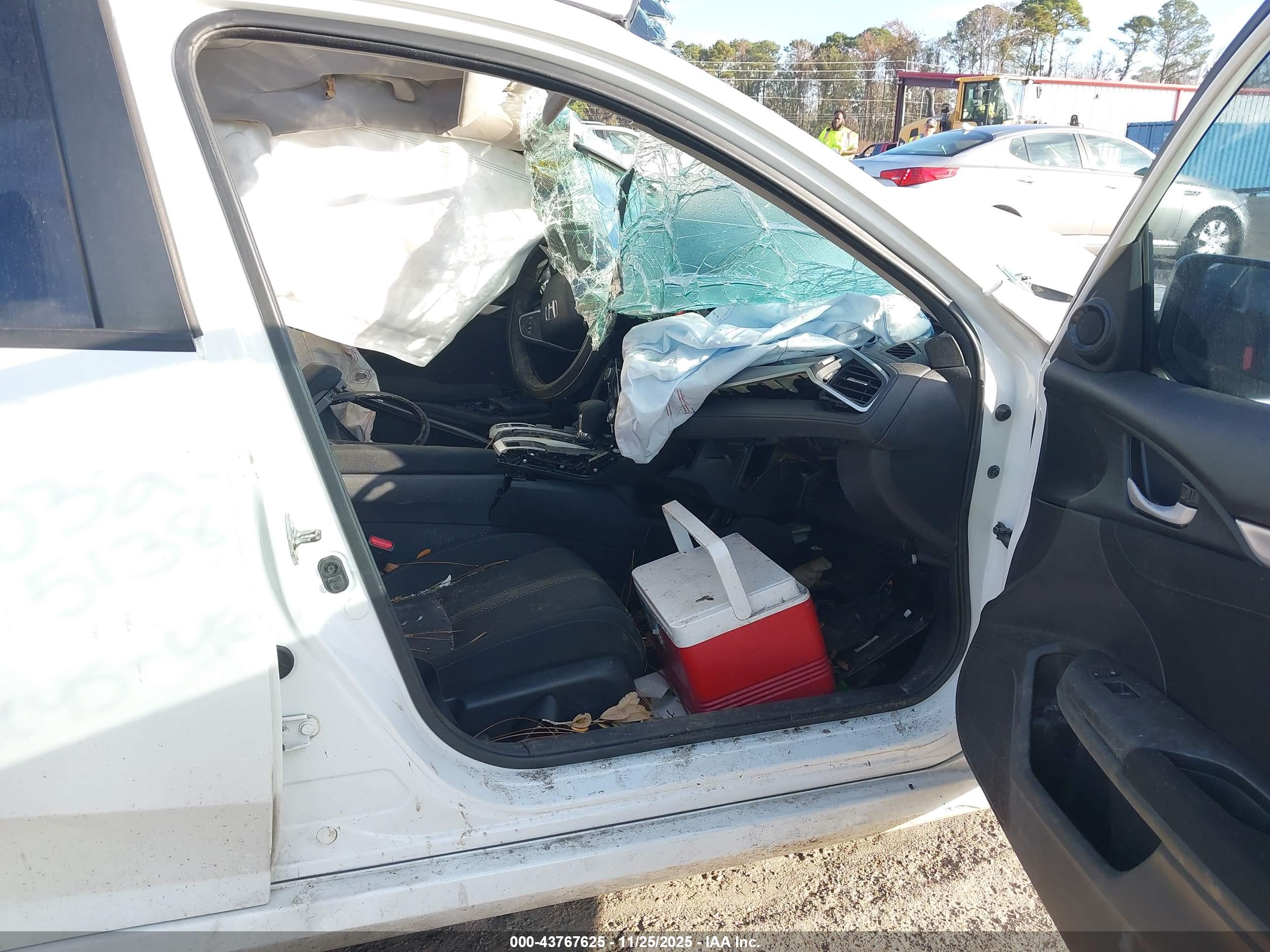 HONDA CIVIC image 5