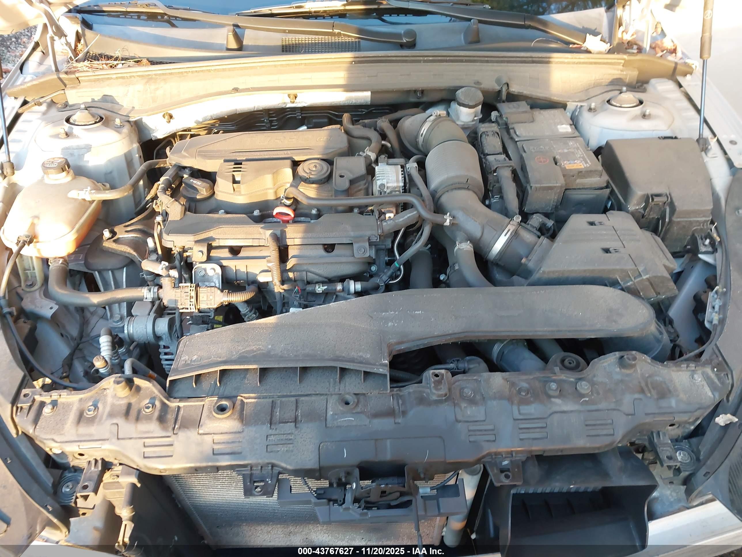 KIA K5 image 10