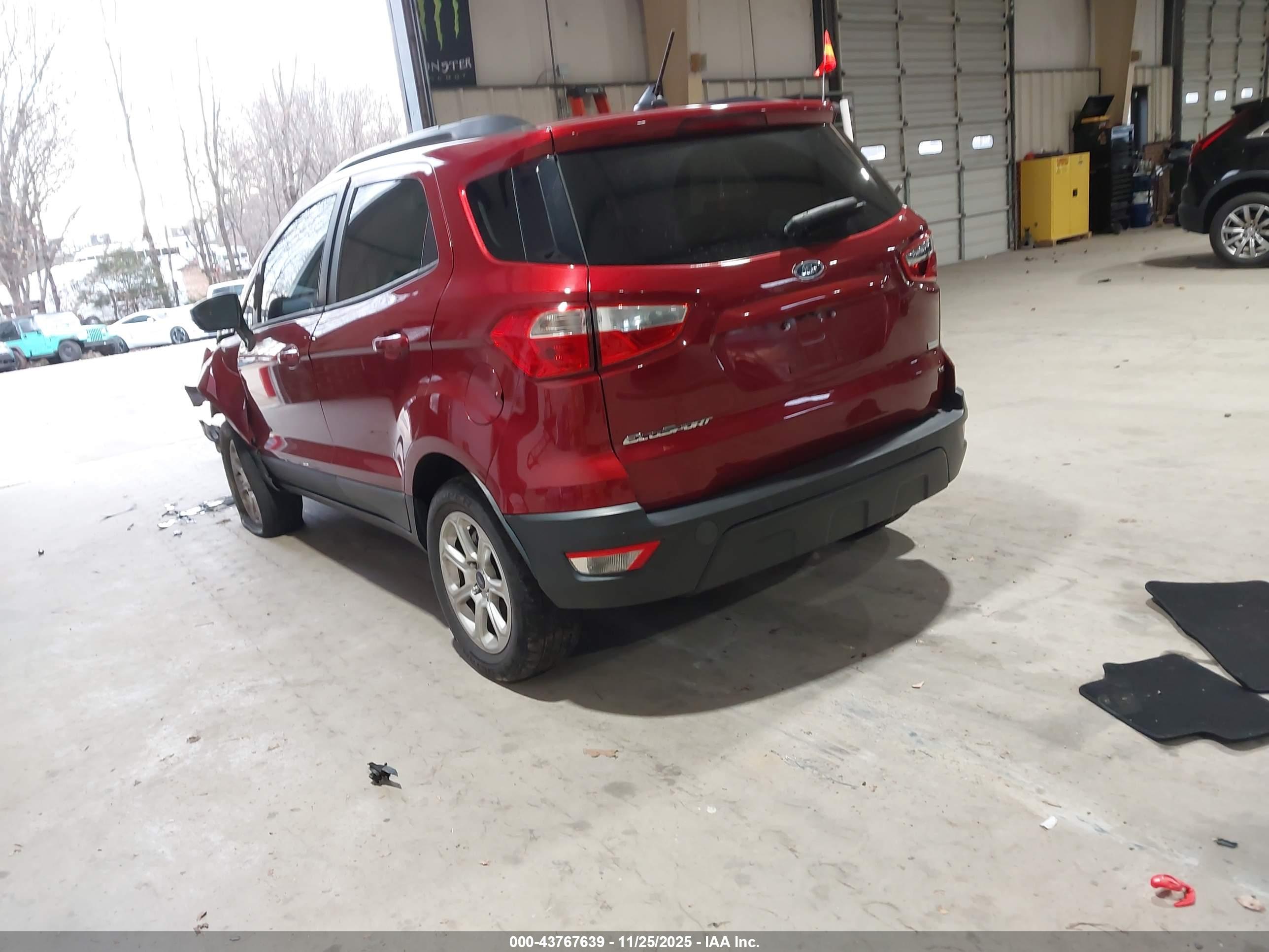 FORD ECOSPORT image 3
