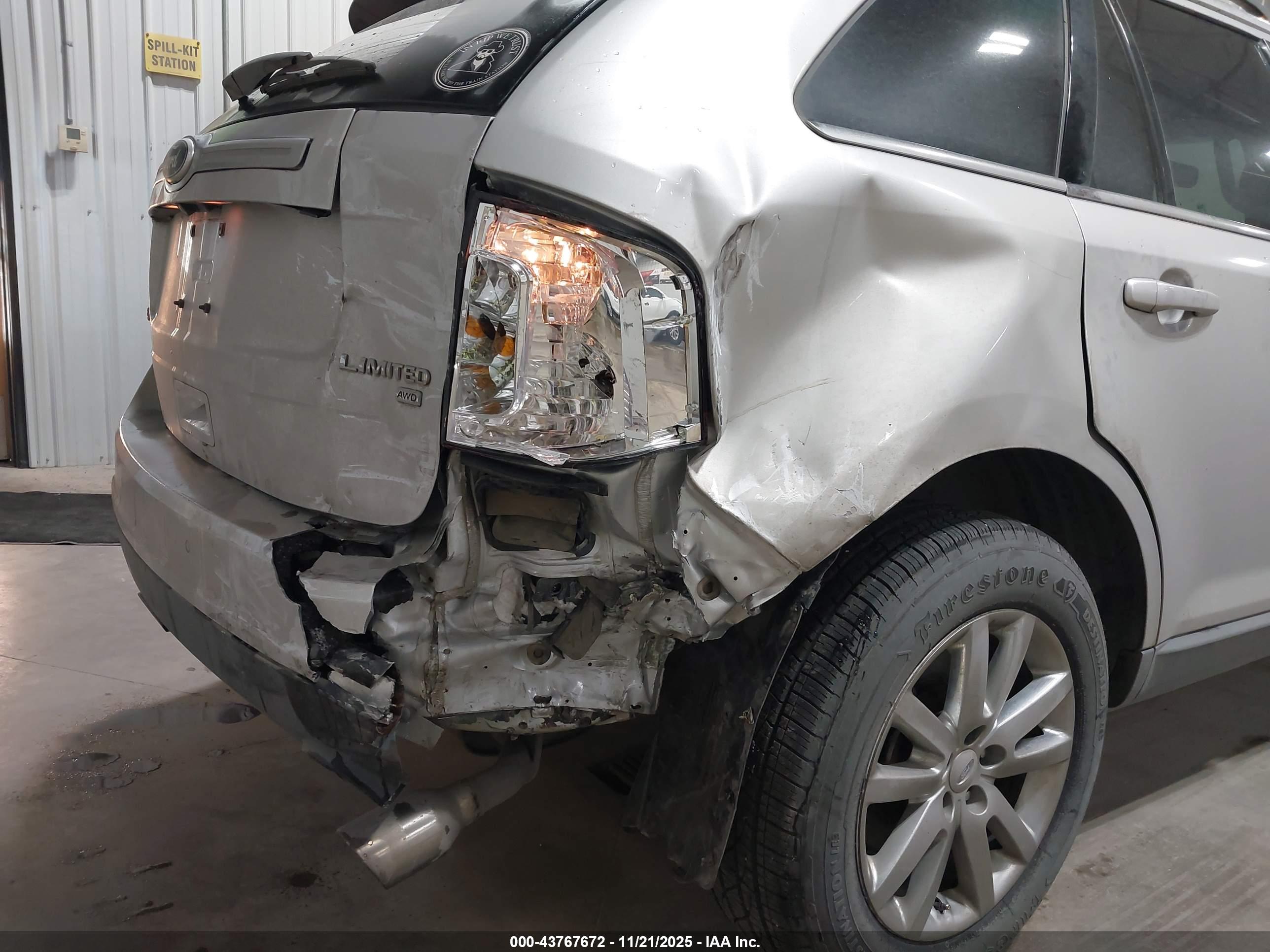 FORD EDGE image 6