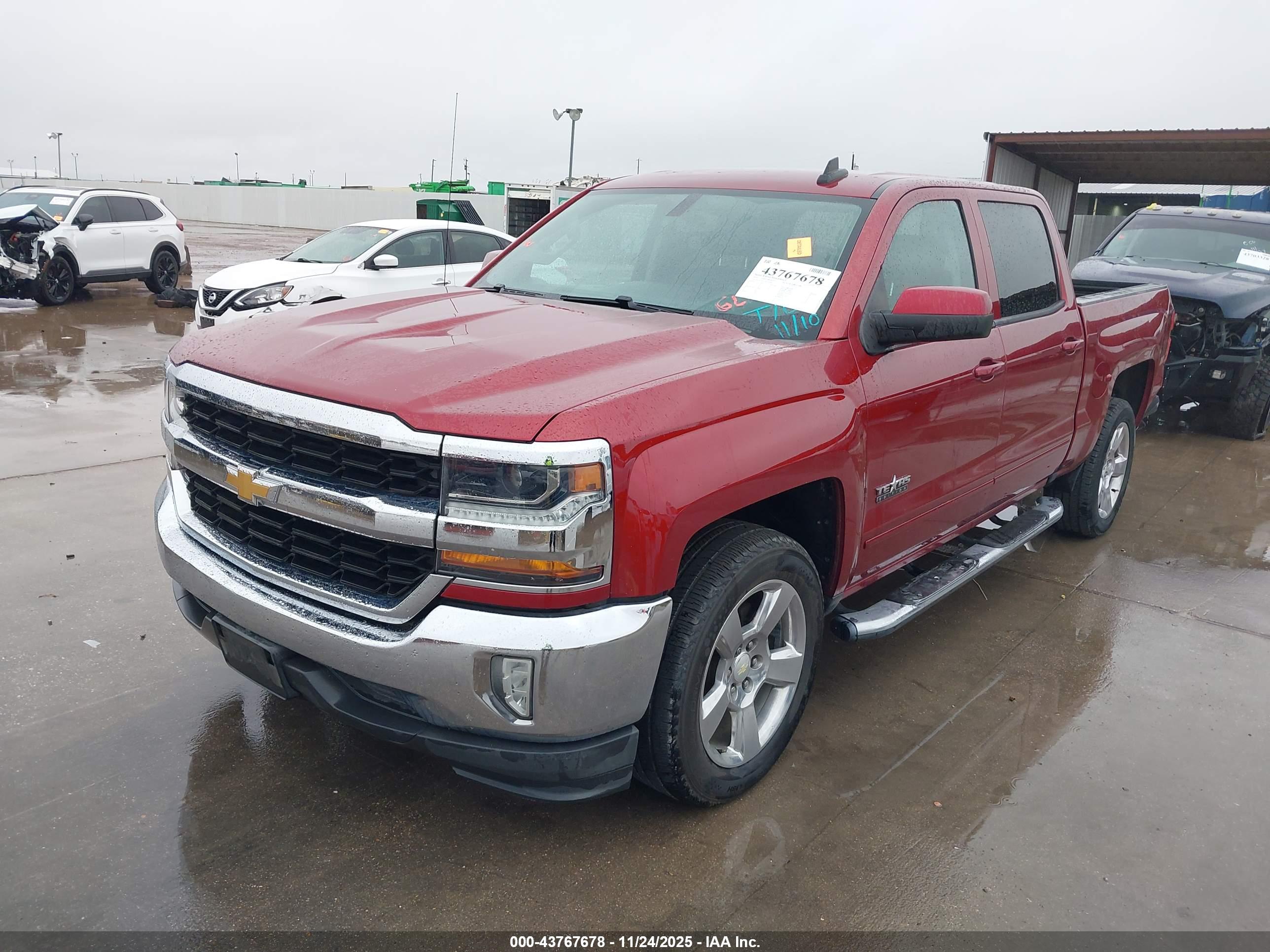CHEVROLET SILVERADO image 2
