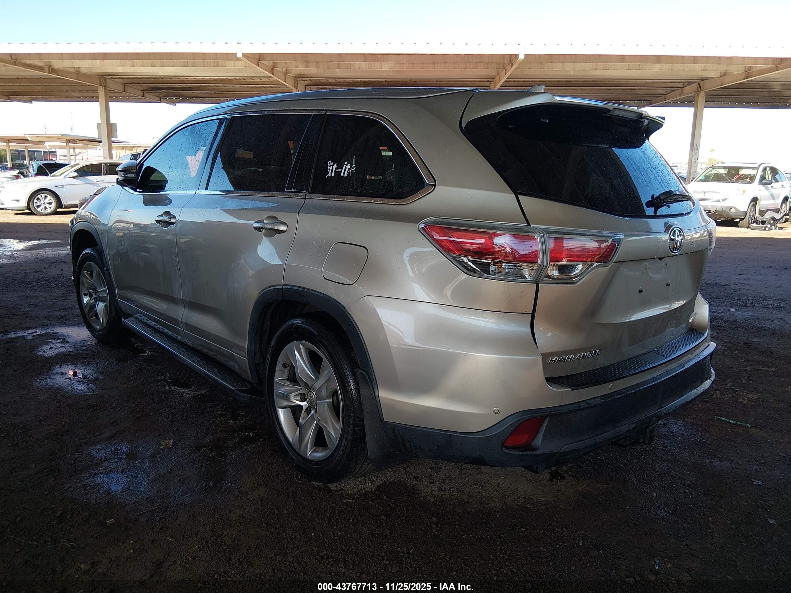 TOYOTA HIGHLANDER image 3