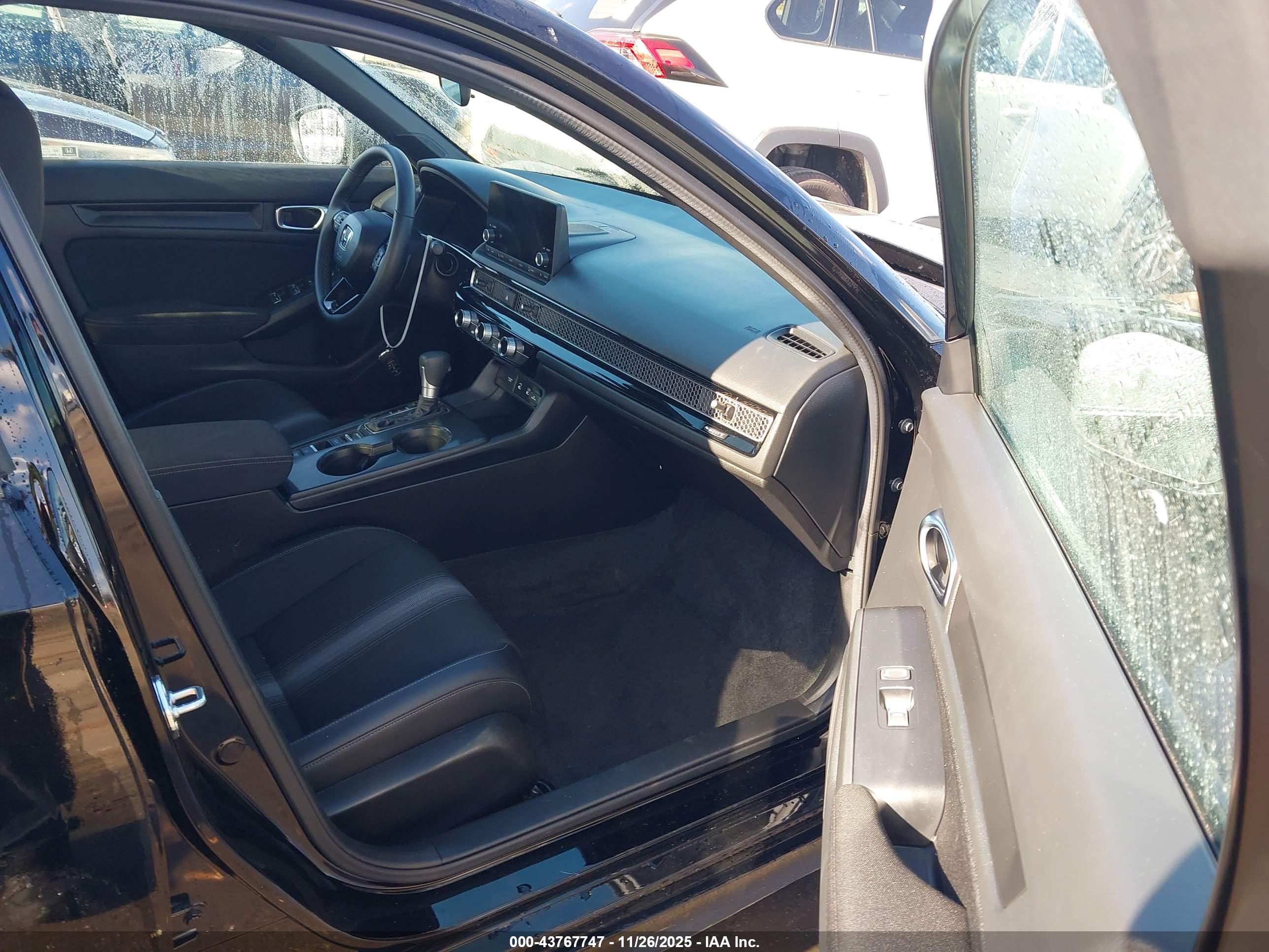 HONDA CIVIC image 5