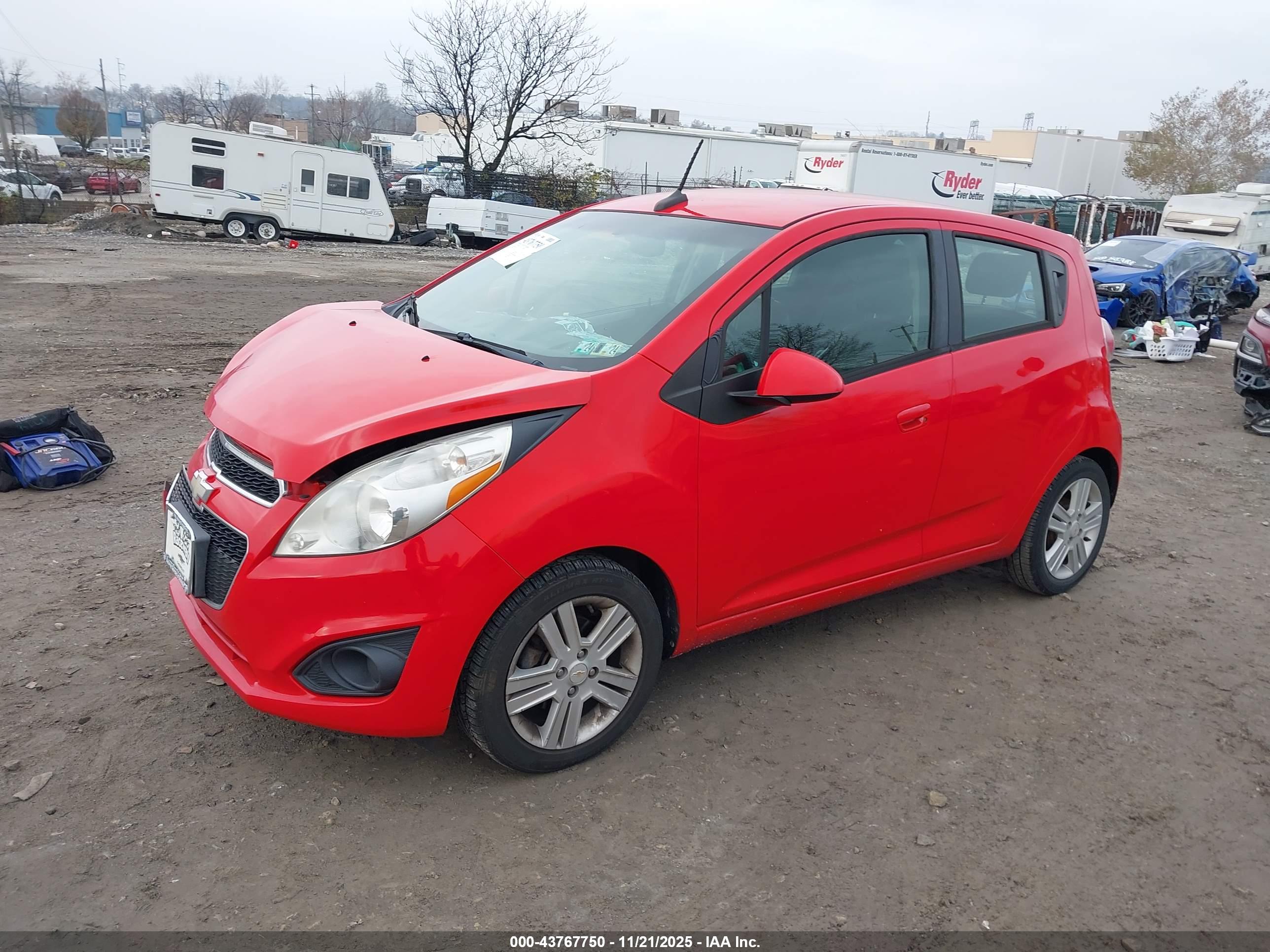 CHEVROLET SPARK image 2