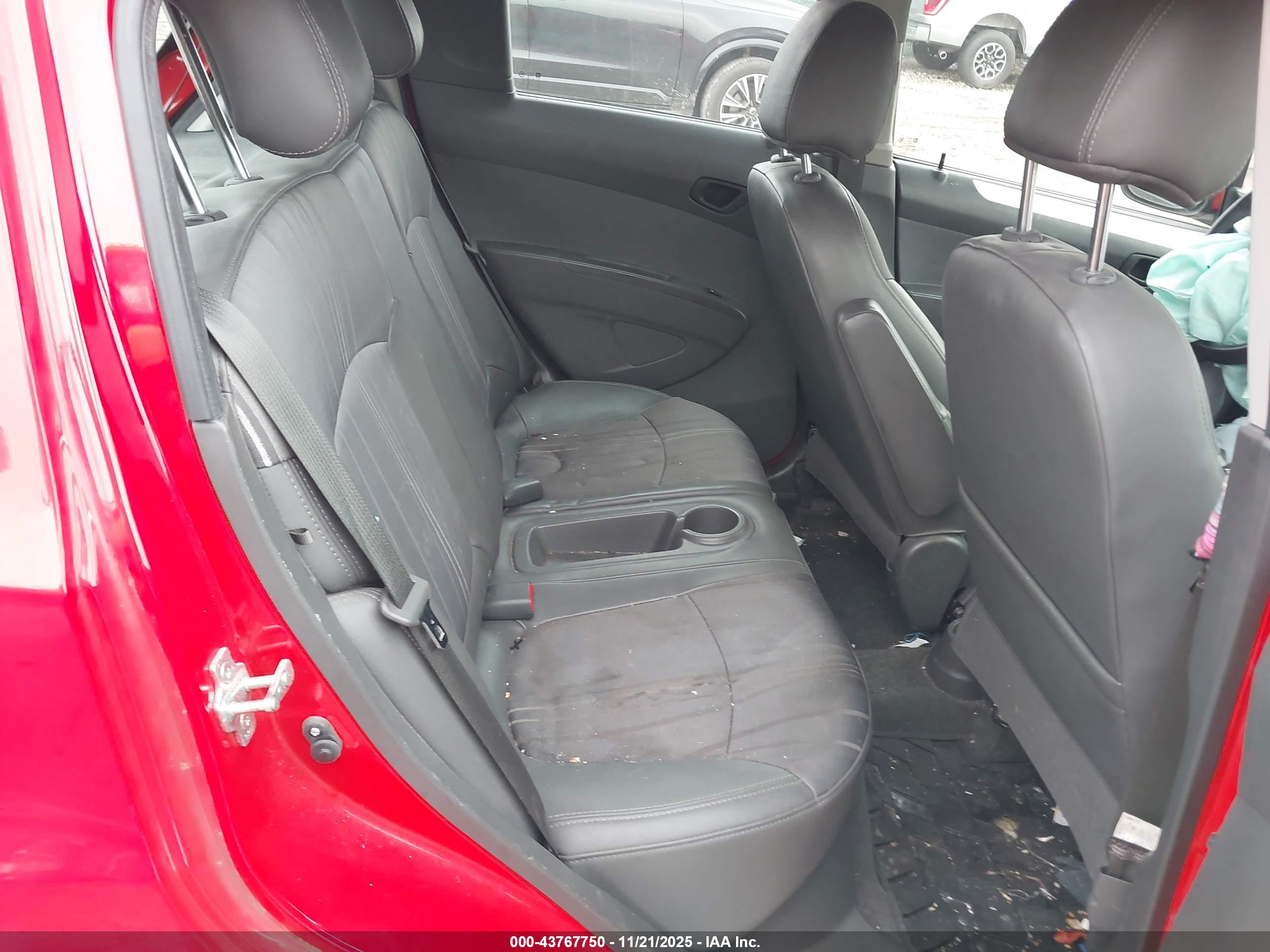 CHEVROLET SPARK image 8